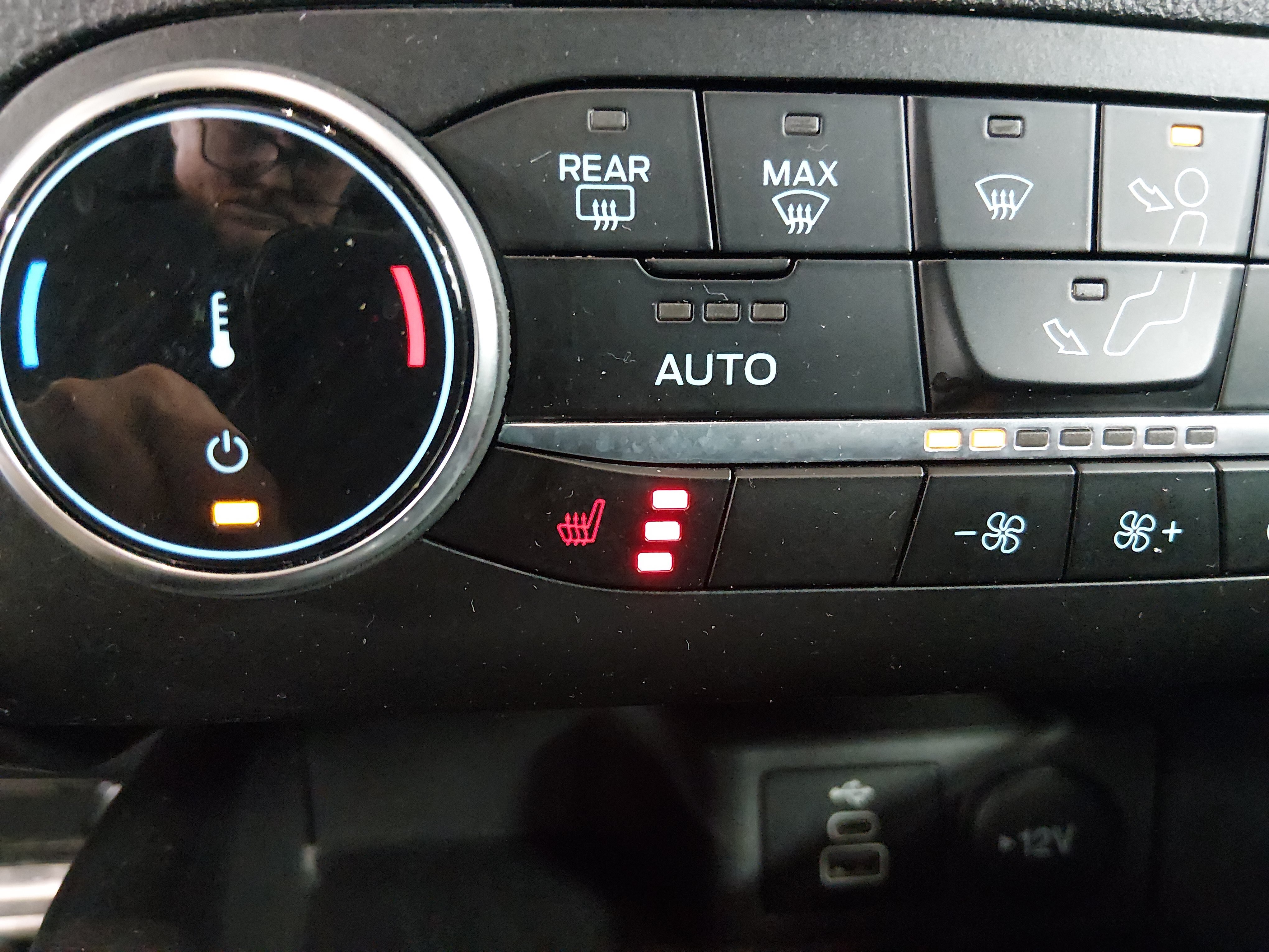 2024 Ford Escape ST-Line - Photo 17
