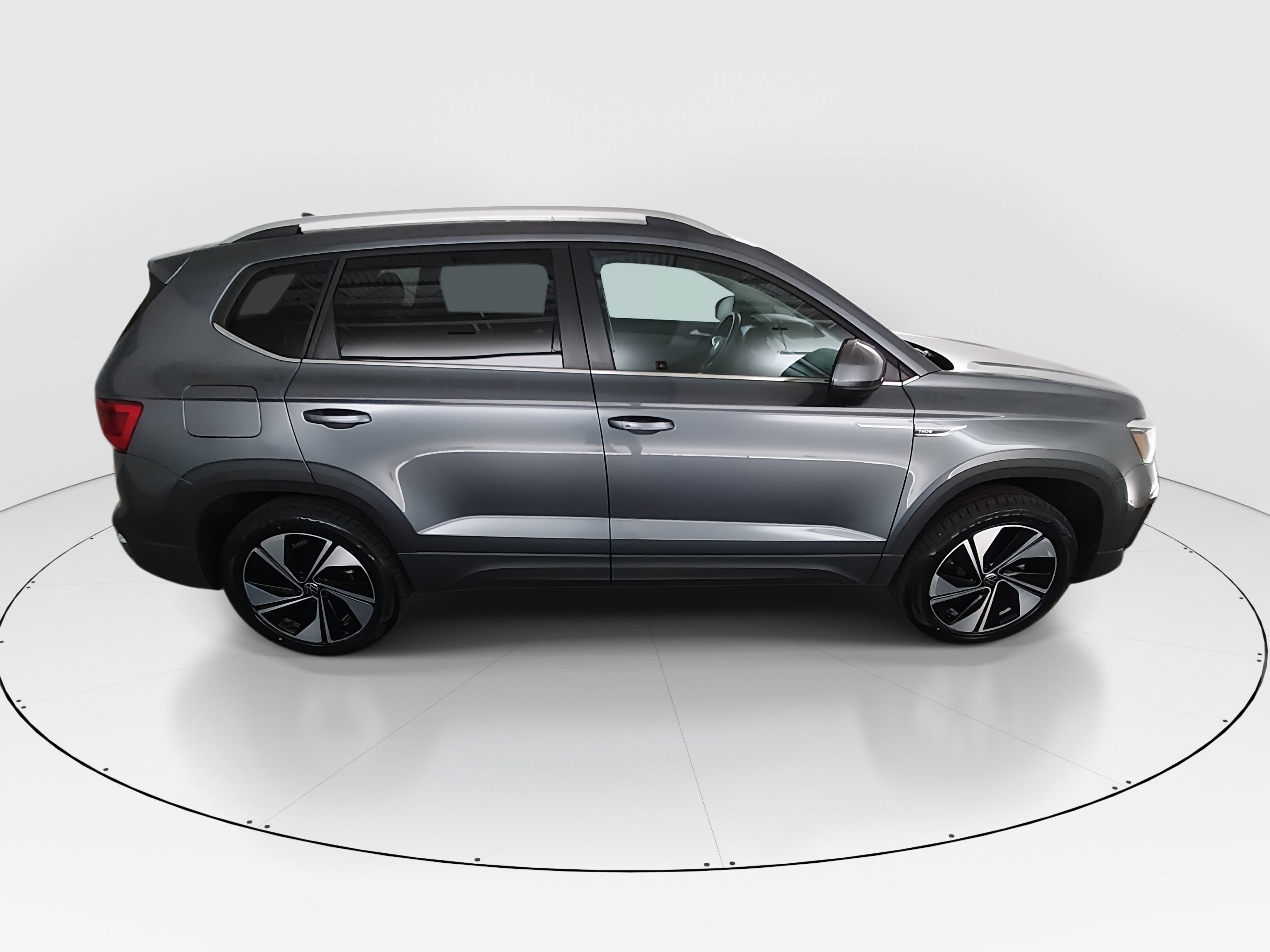2024 Volkswagen Taos SE - Photo 8