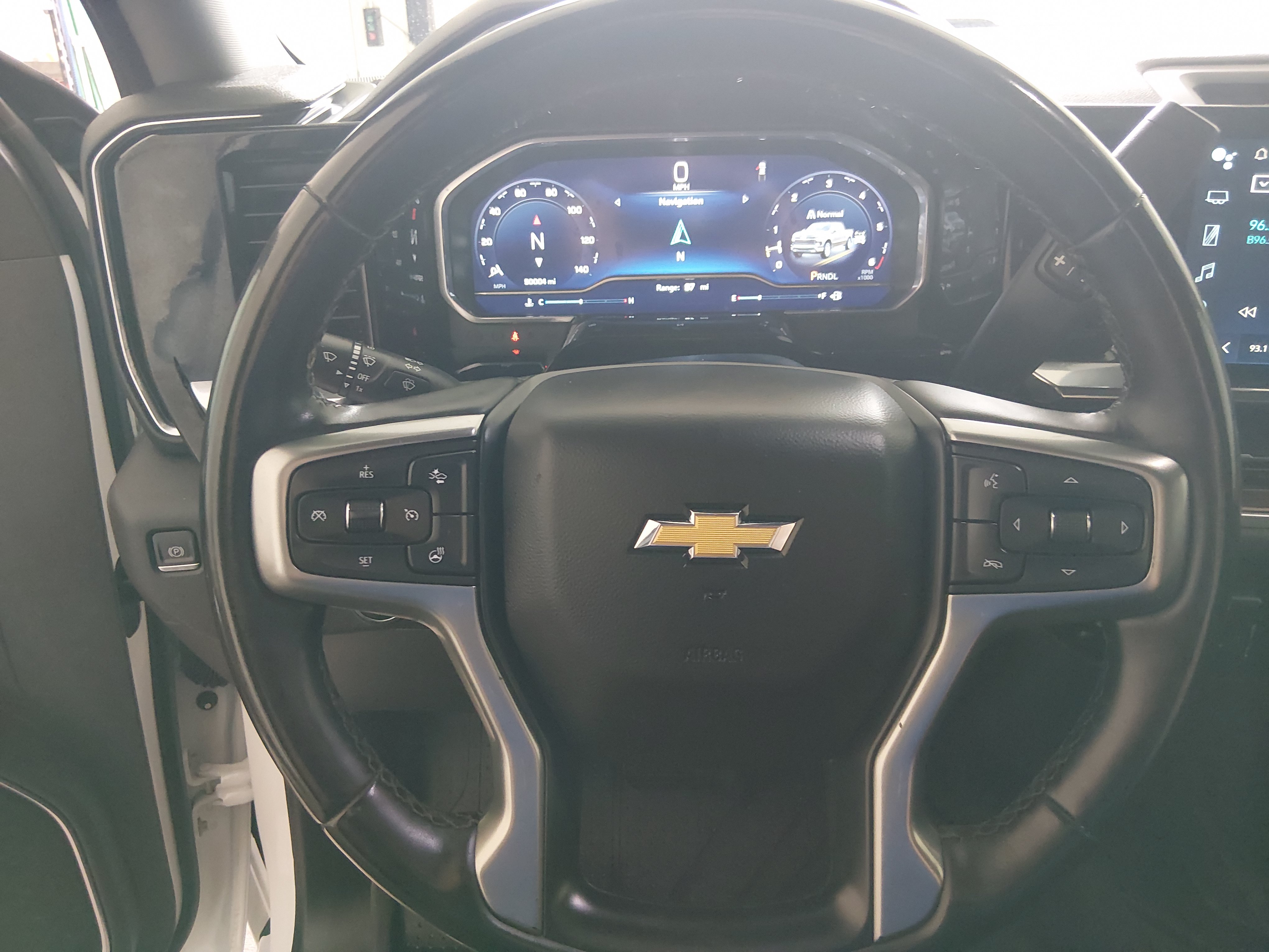 2023 Chevrolet Silverado 1500 LT - Photo 12