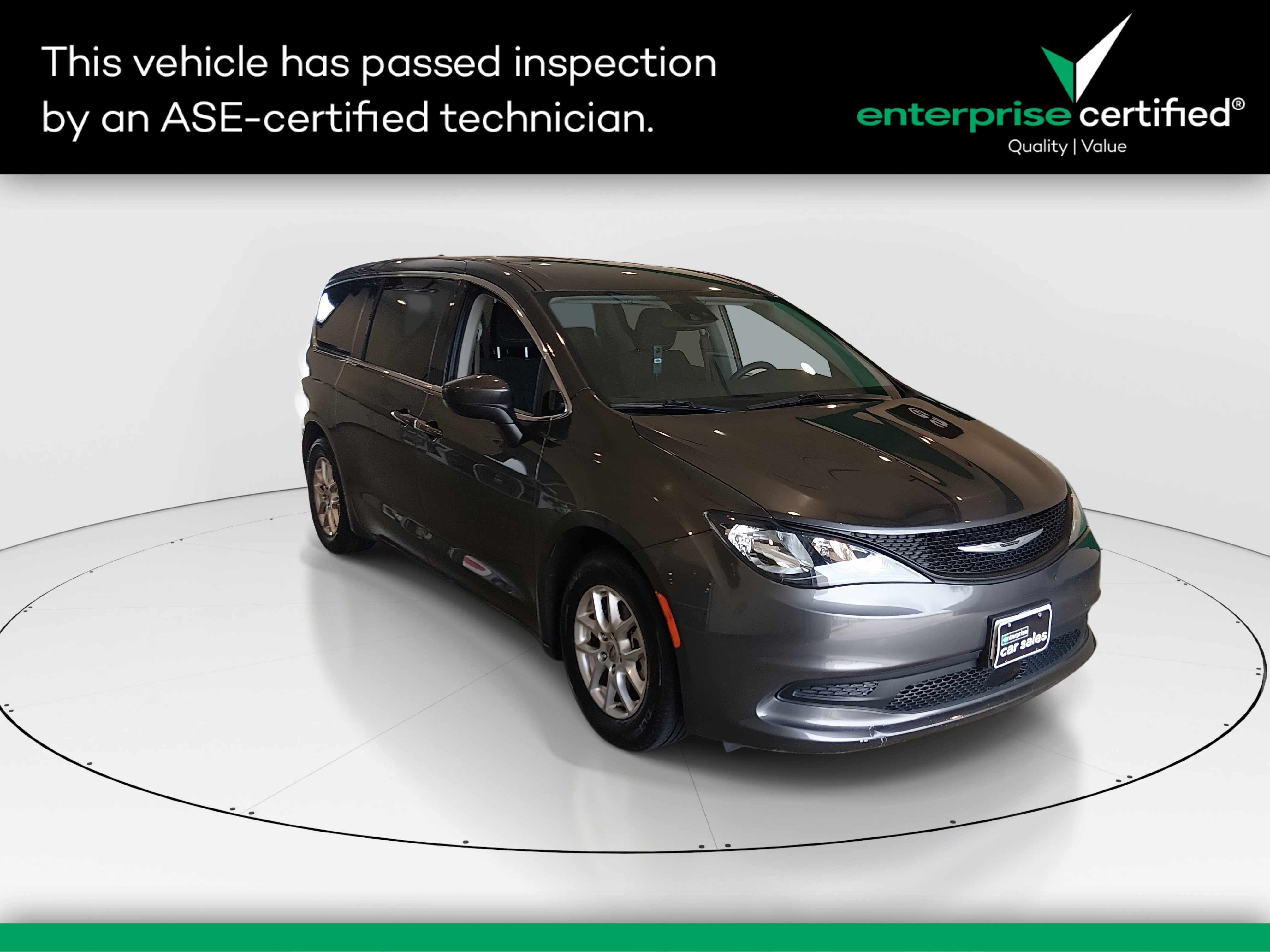 2023 Chrysler Voyager