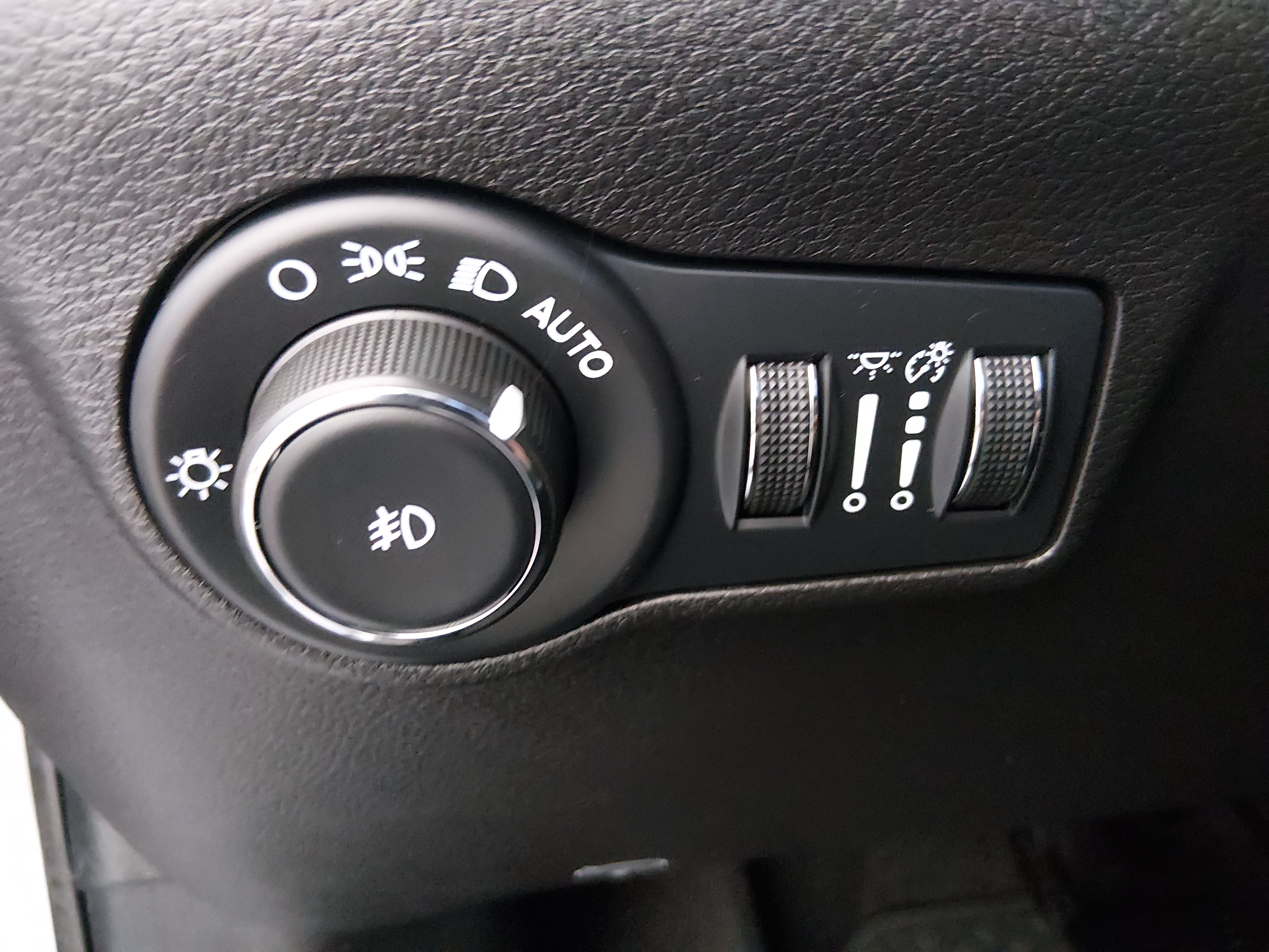 2025 Jeep Compass Trailhawk - Photo 13