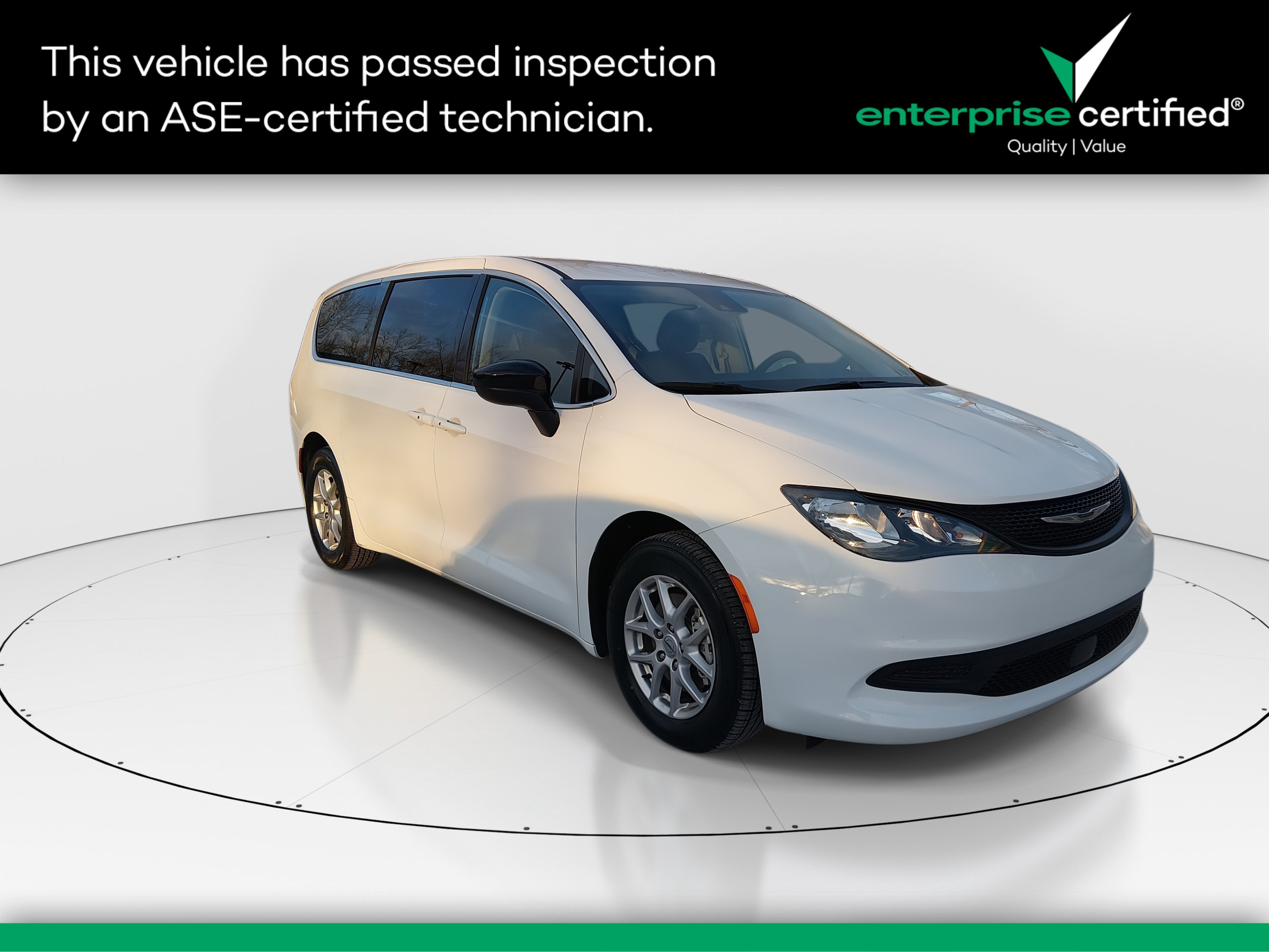 2024 Chrysler Voyager