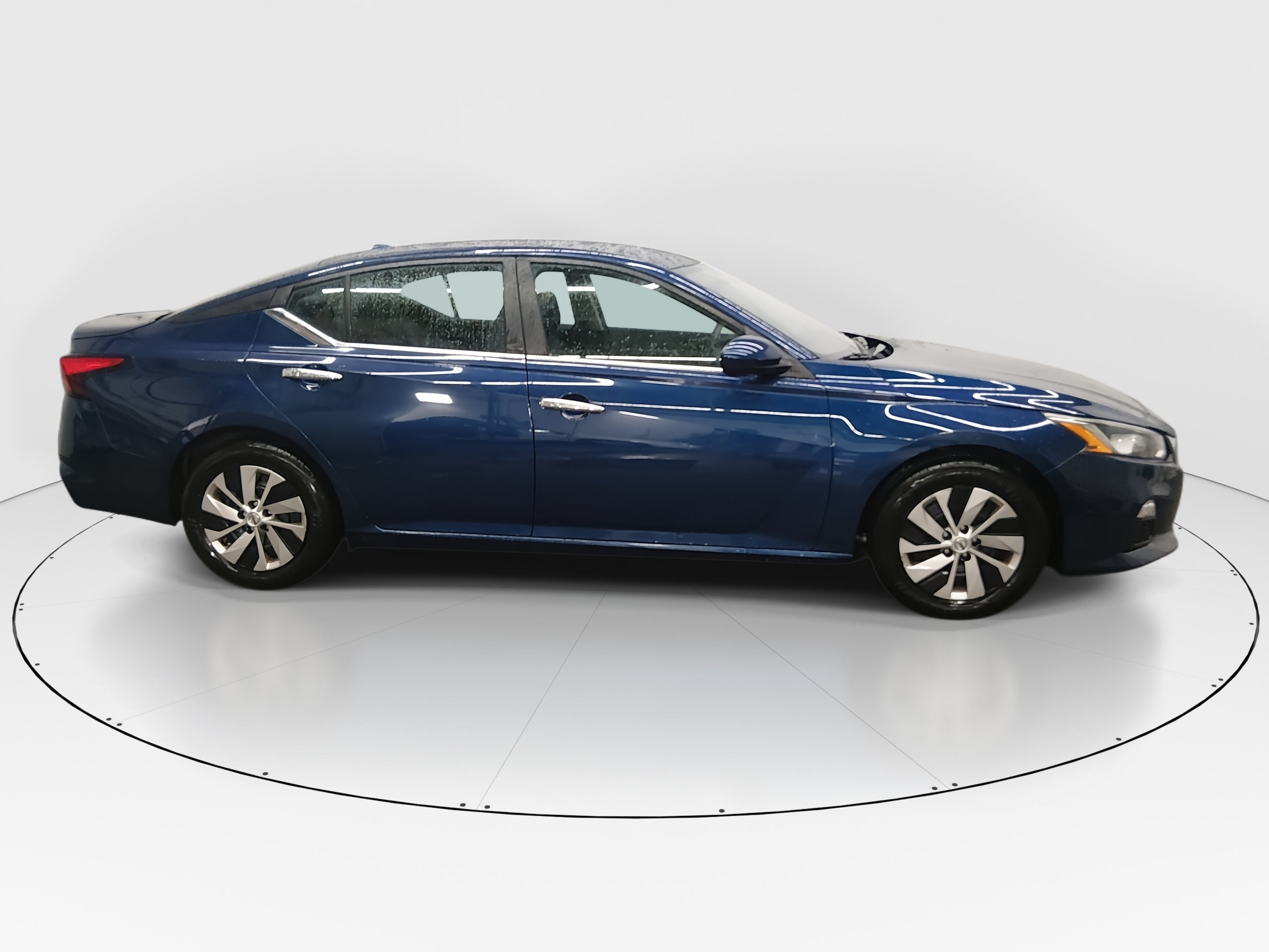 2019 Nissan Altima S - Photo 8
