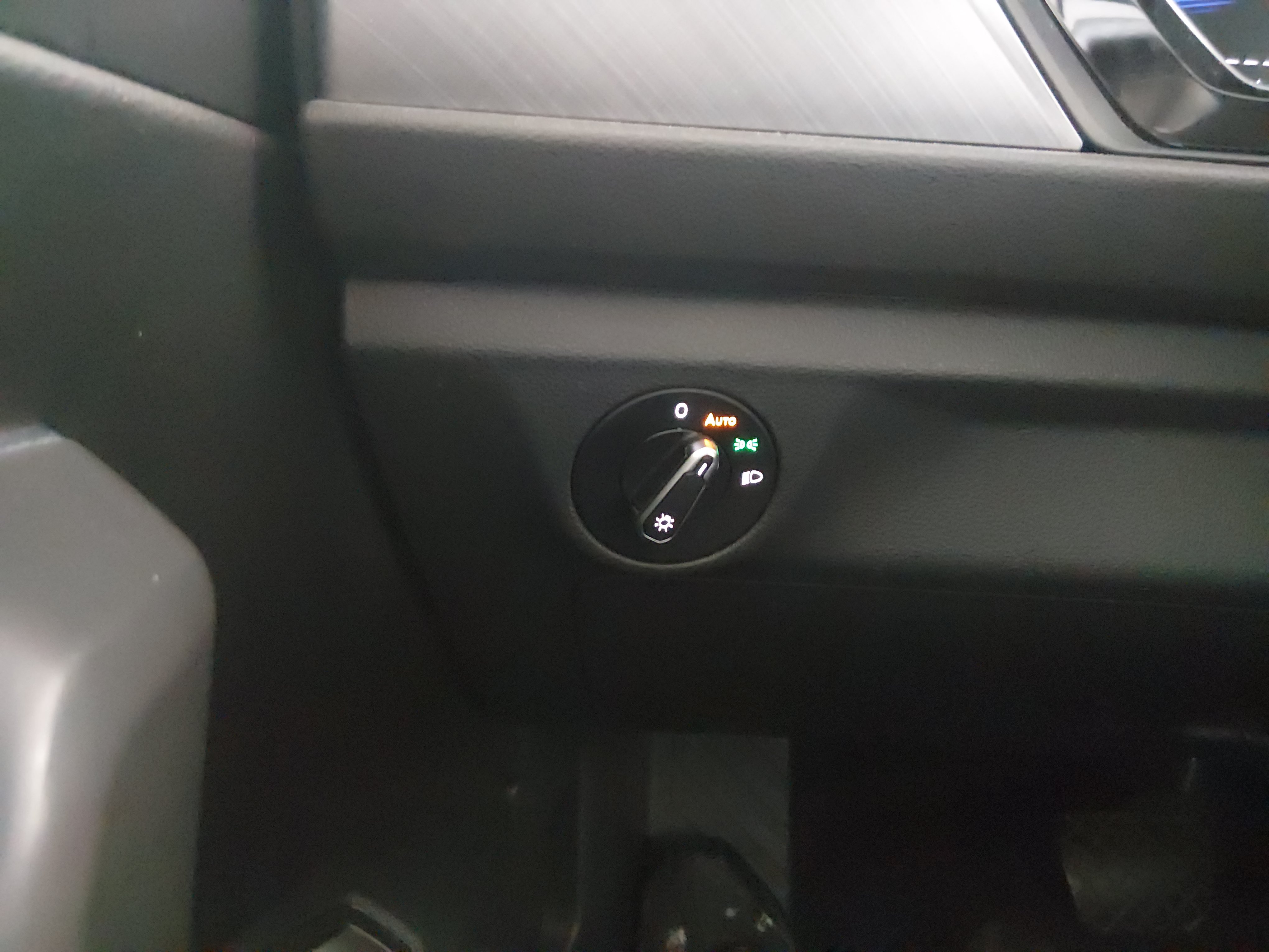 2024 Volkswagen Jetta SE - Photo 13