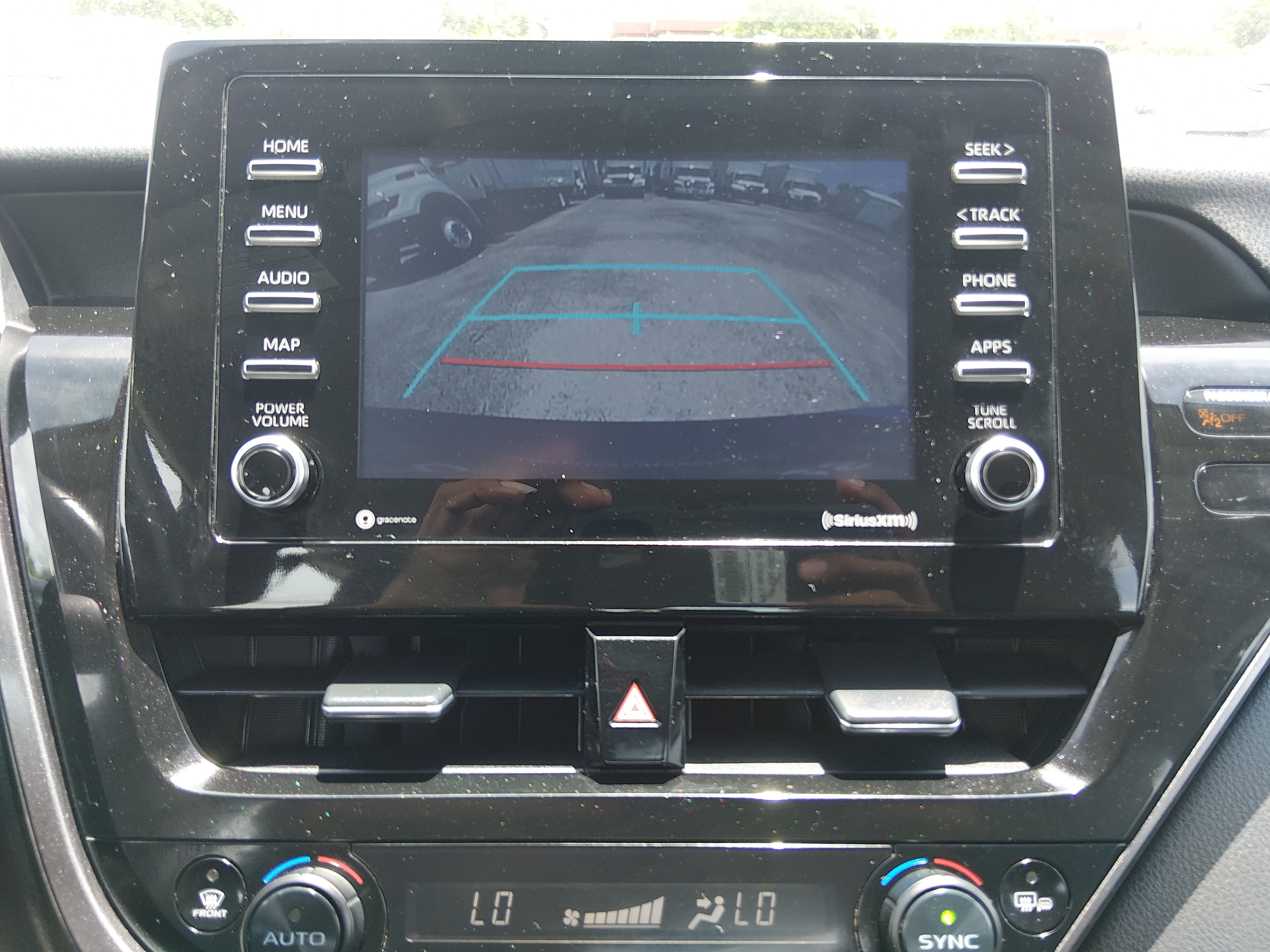 2024 Toyota Camry SE - Photo 16