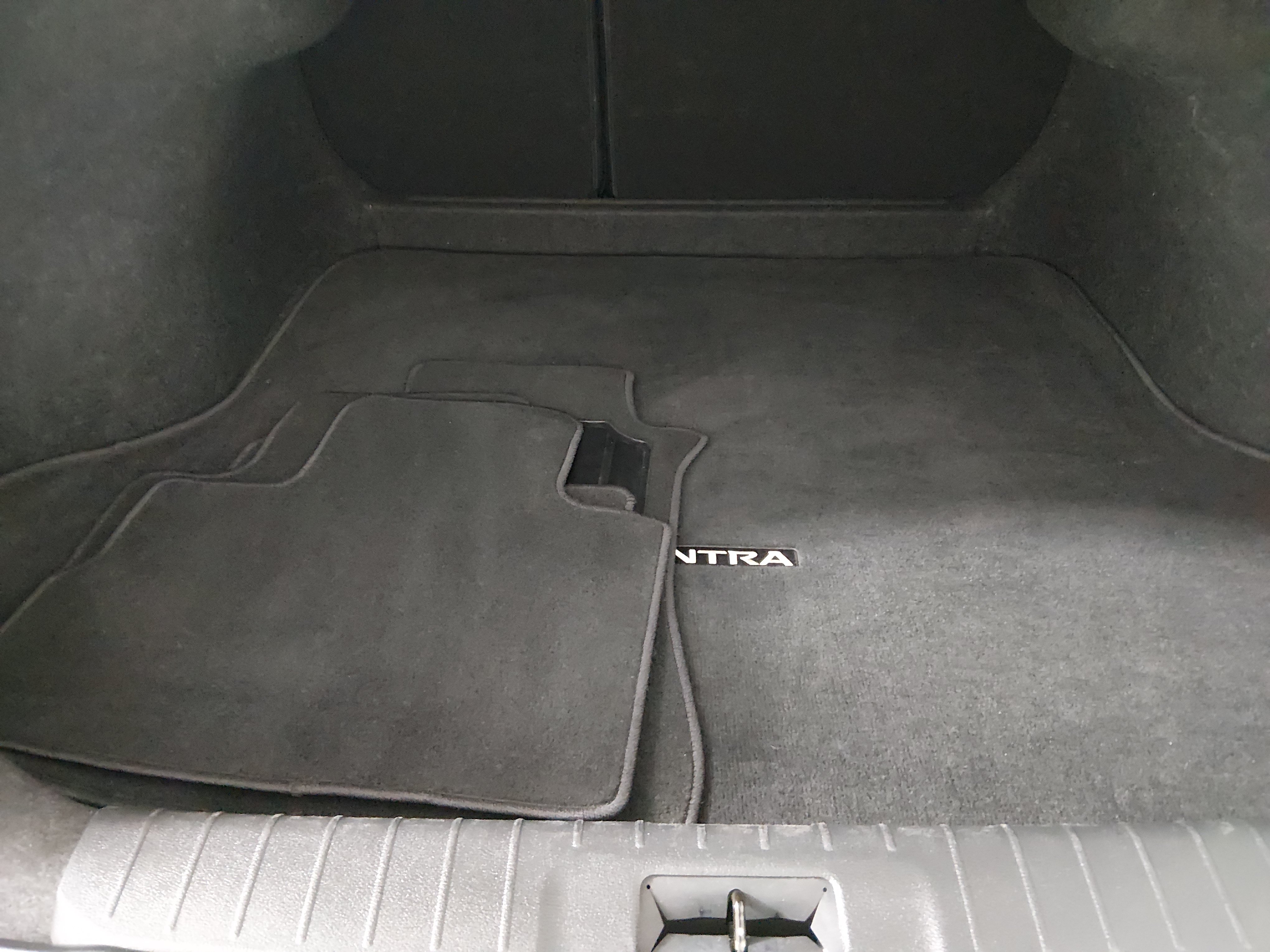 2025 Nissan Sentra S - Photo 11
