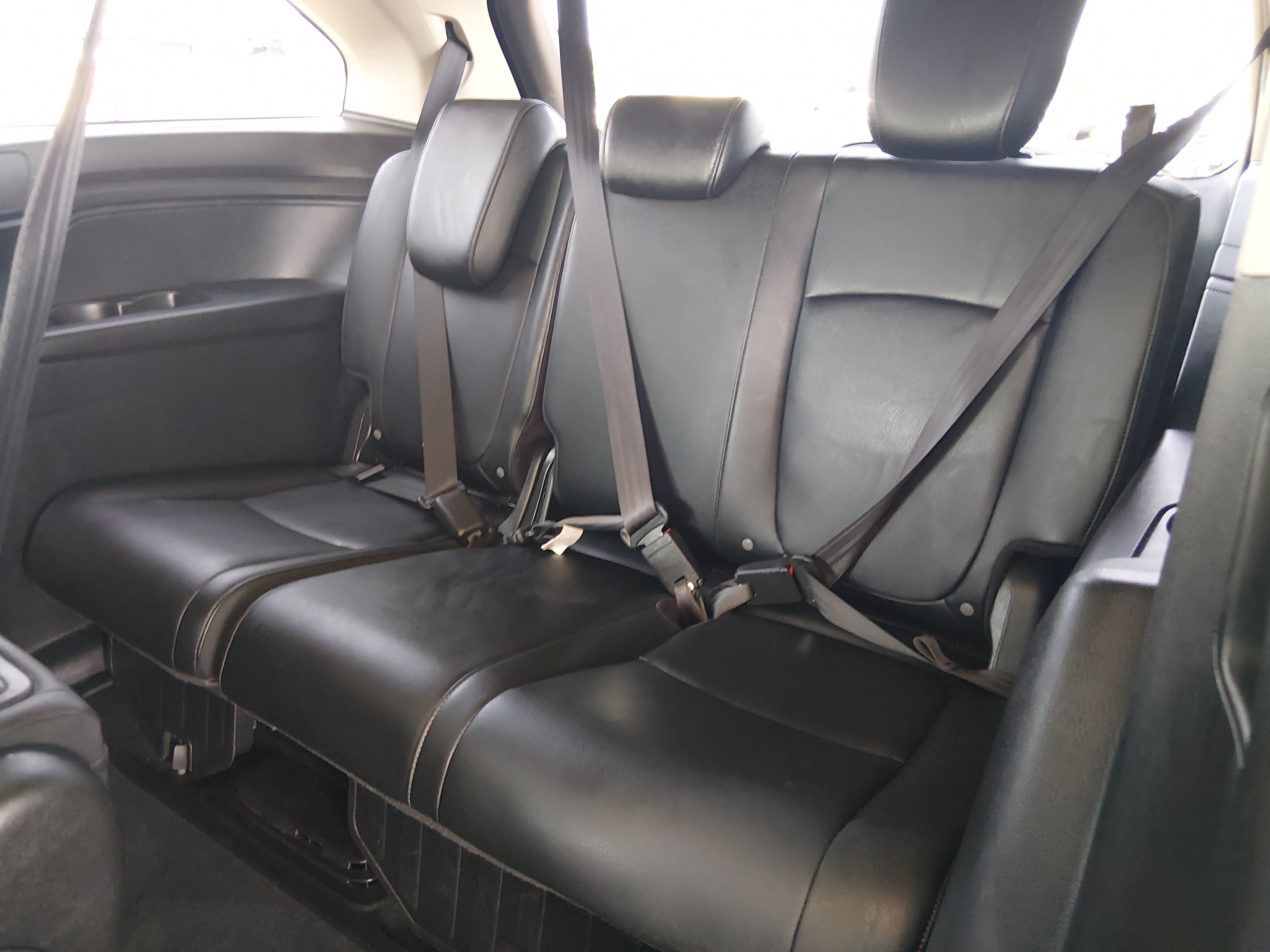 2025 Honda Odyssey EX-L - Photo 17
