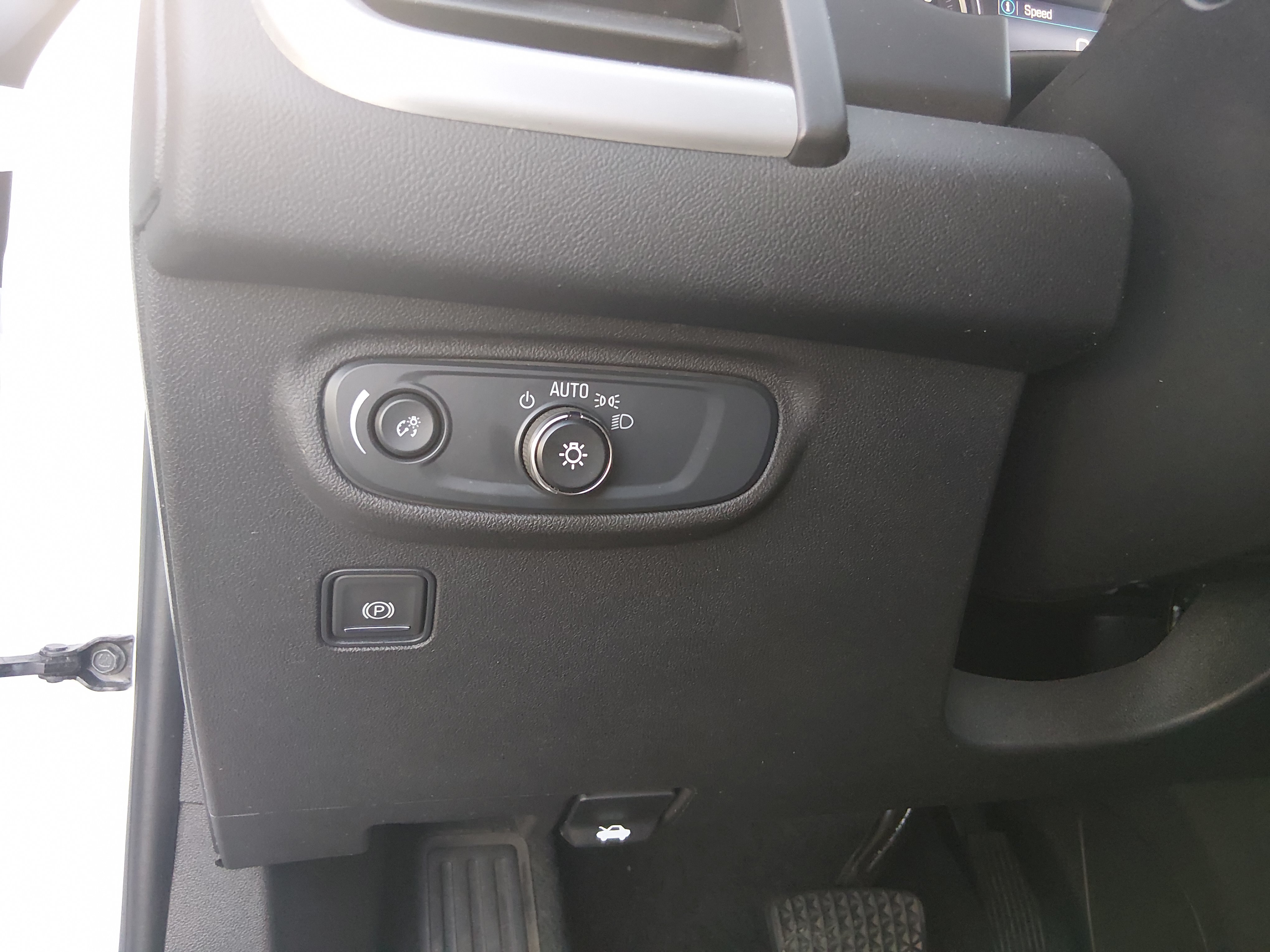 2024 GMC Terrain SLE - Photo 13