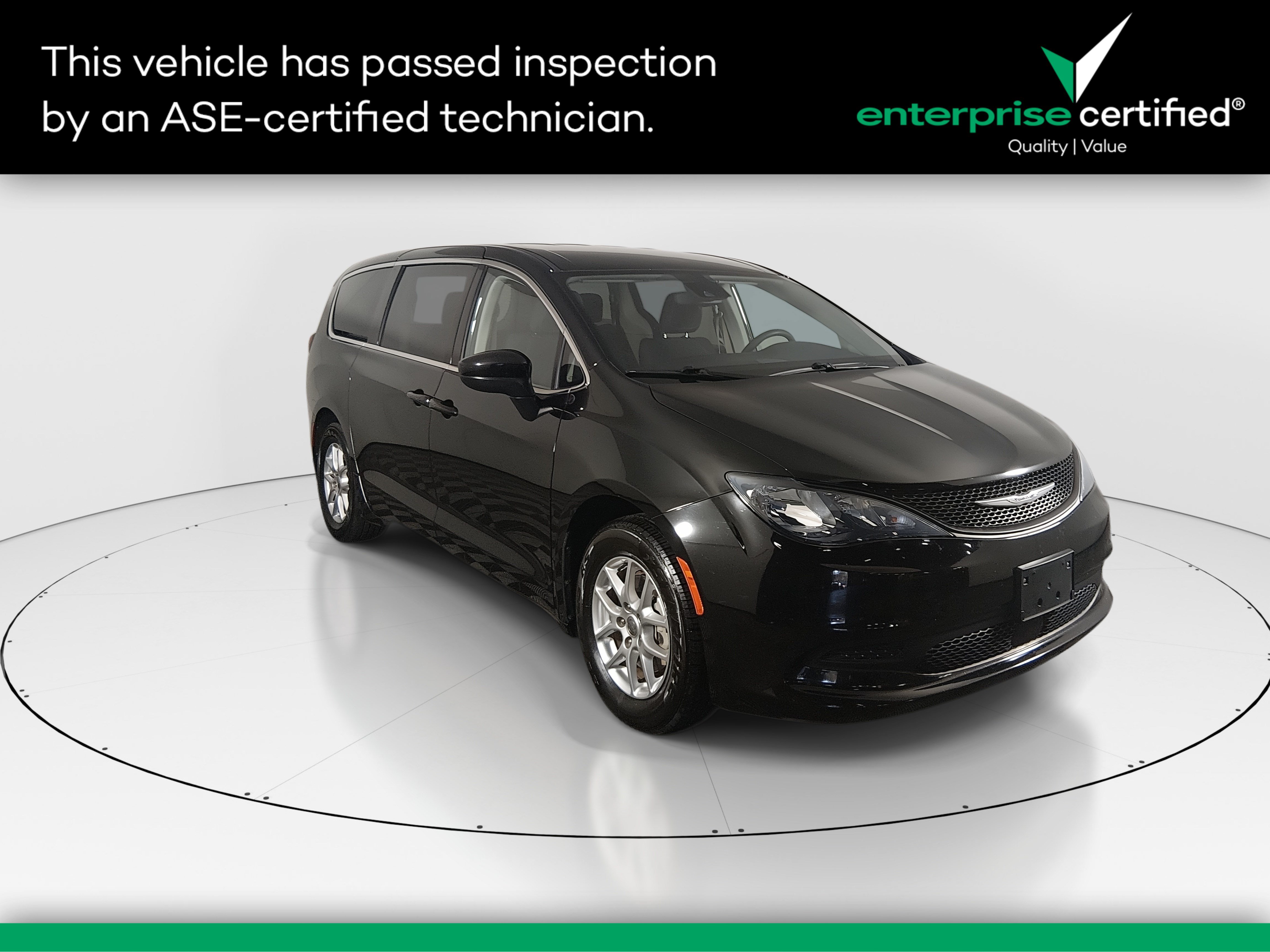 2024 Chrysler Voyager LX
