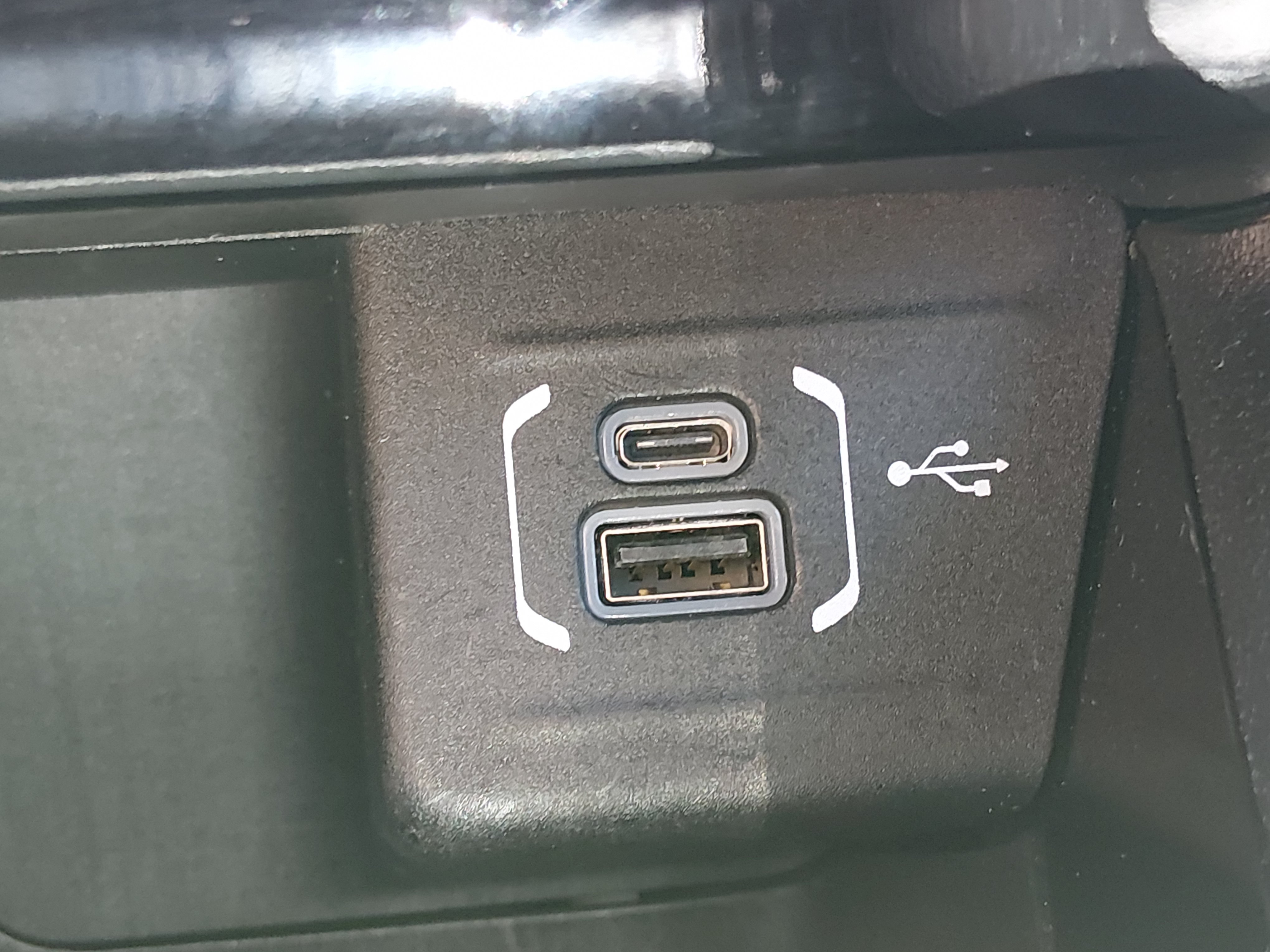 2025 Jeep Compass Limited - Photo 18