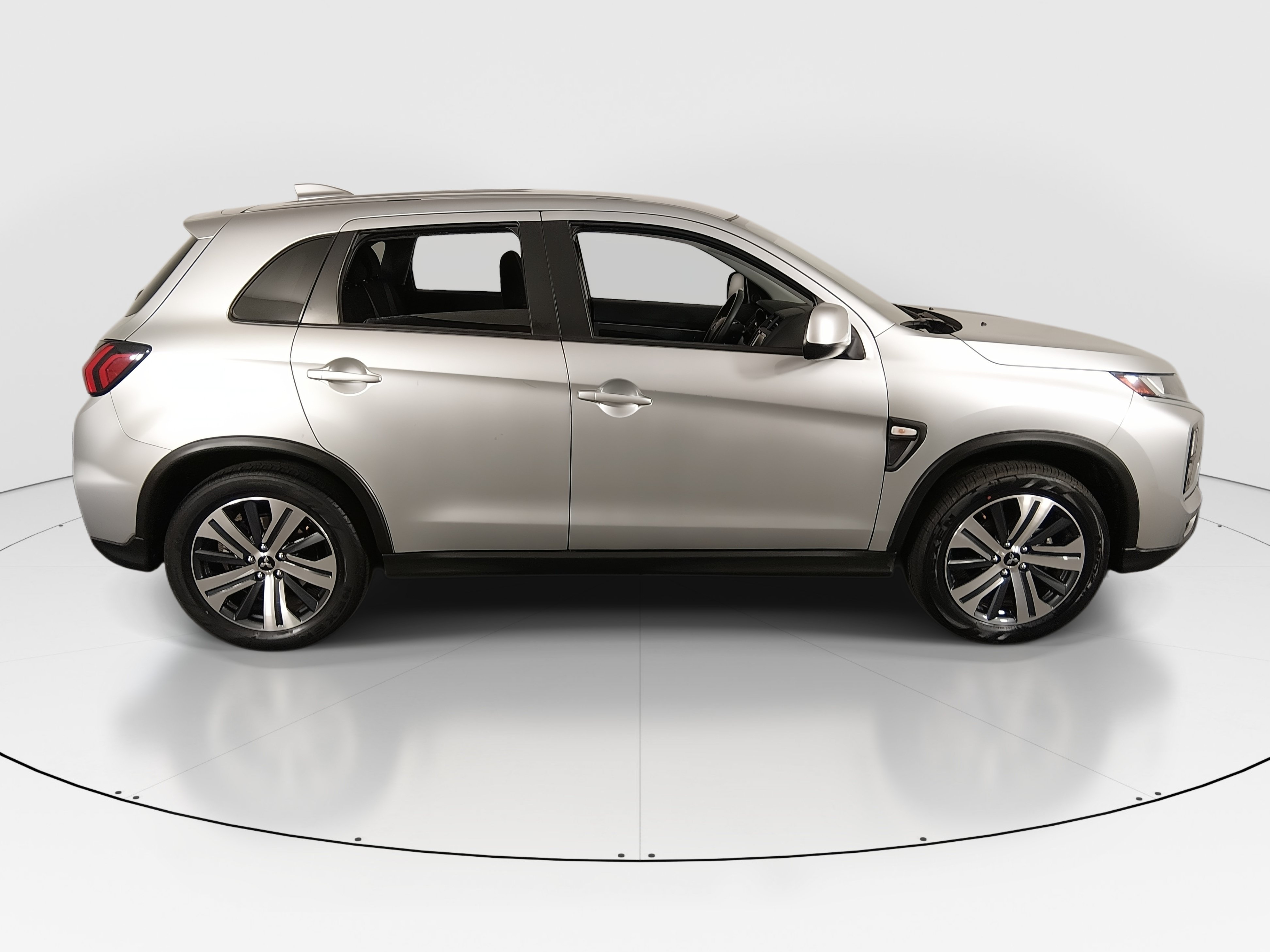 2024 Mitsubishi Outlander Sport ES - Photo 8