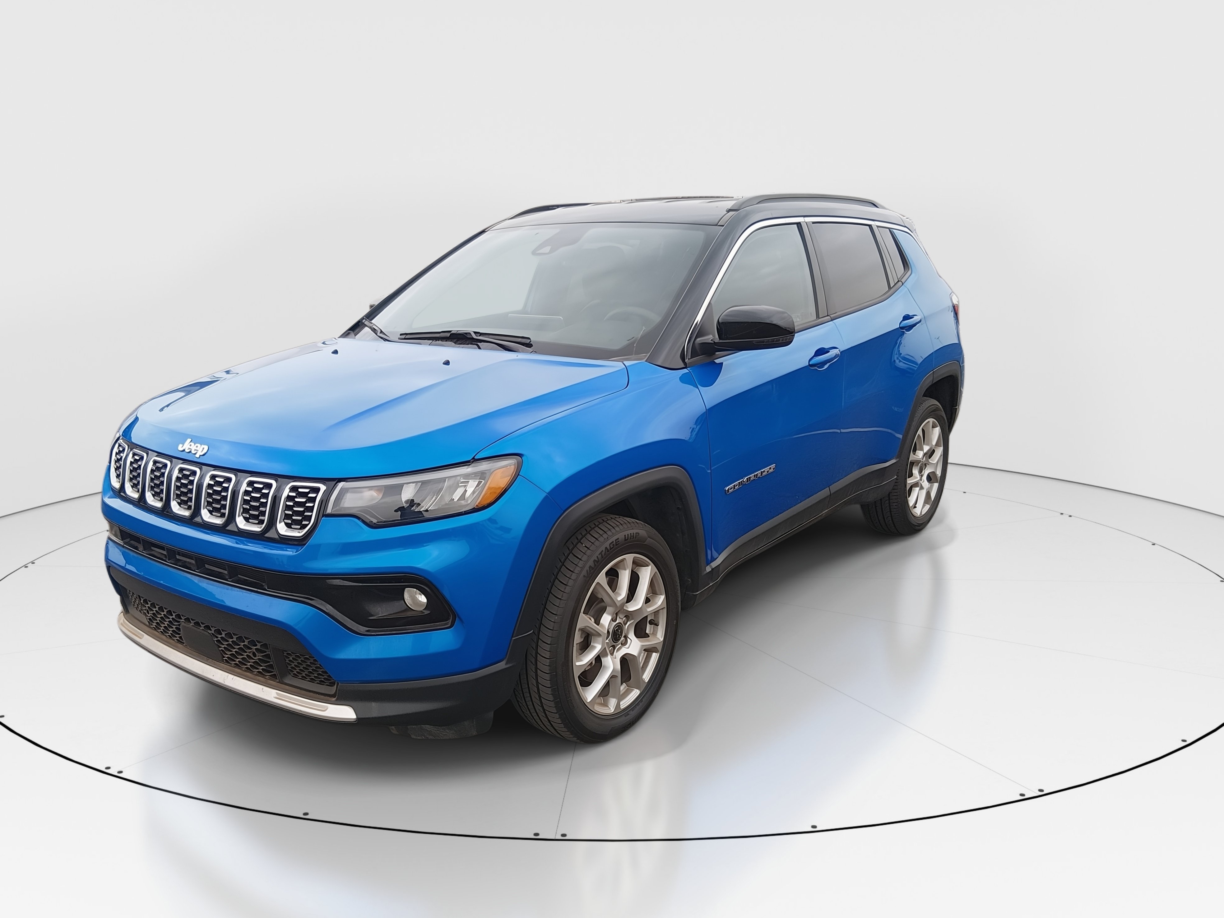 2025 Jeep Compass Limited - Photo 3
