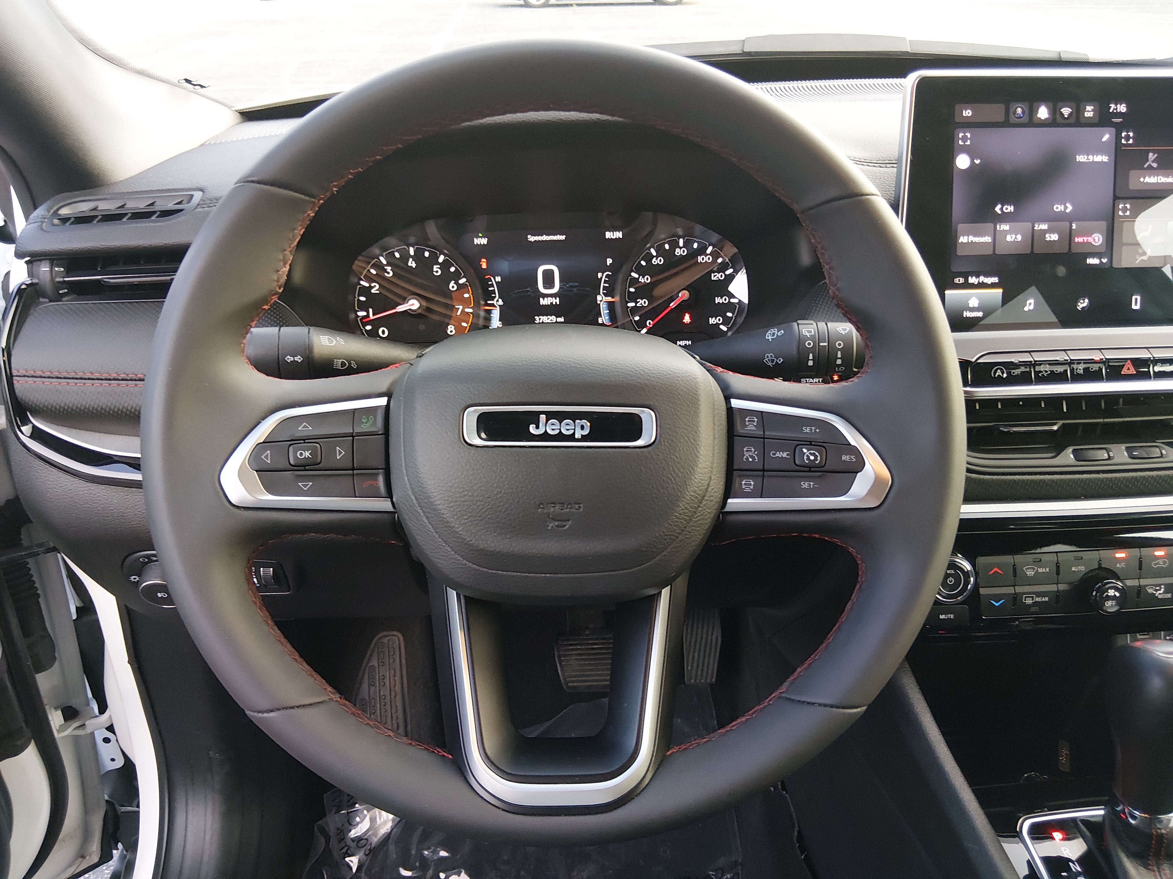 2025 Jeep Compass Trailhawk - Photo 12