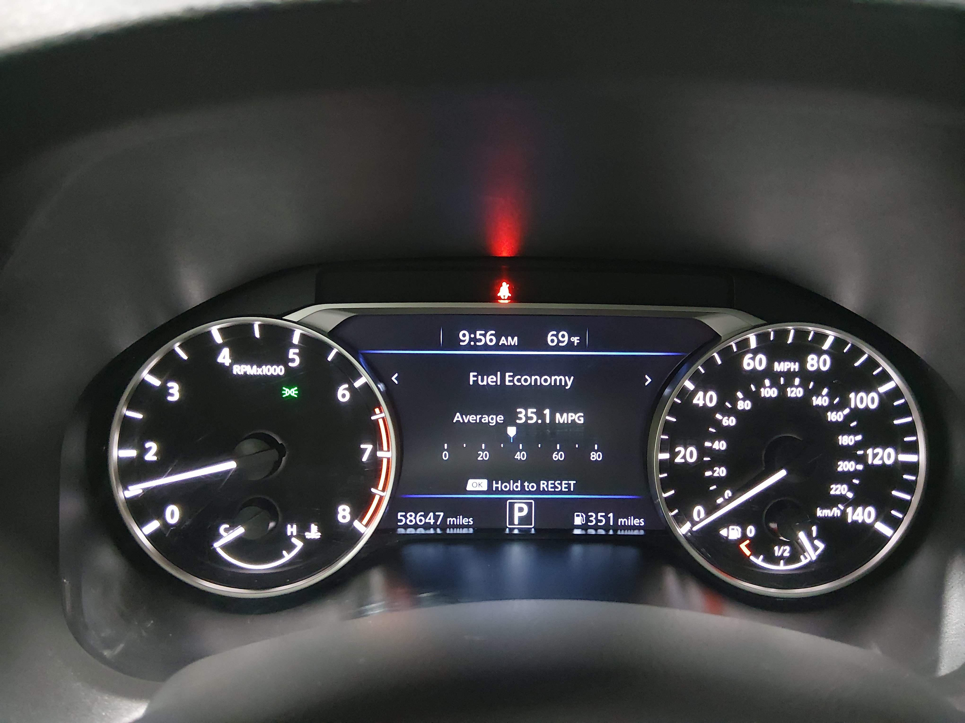 2025 Nissan Altima SV - Photo 14
