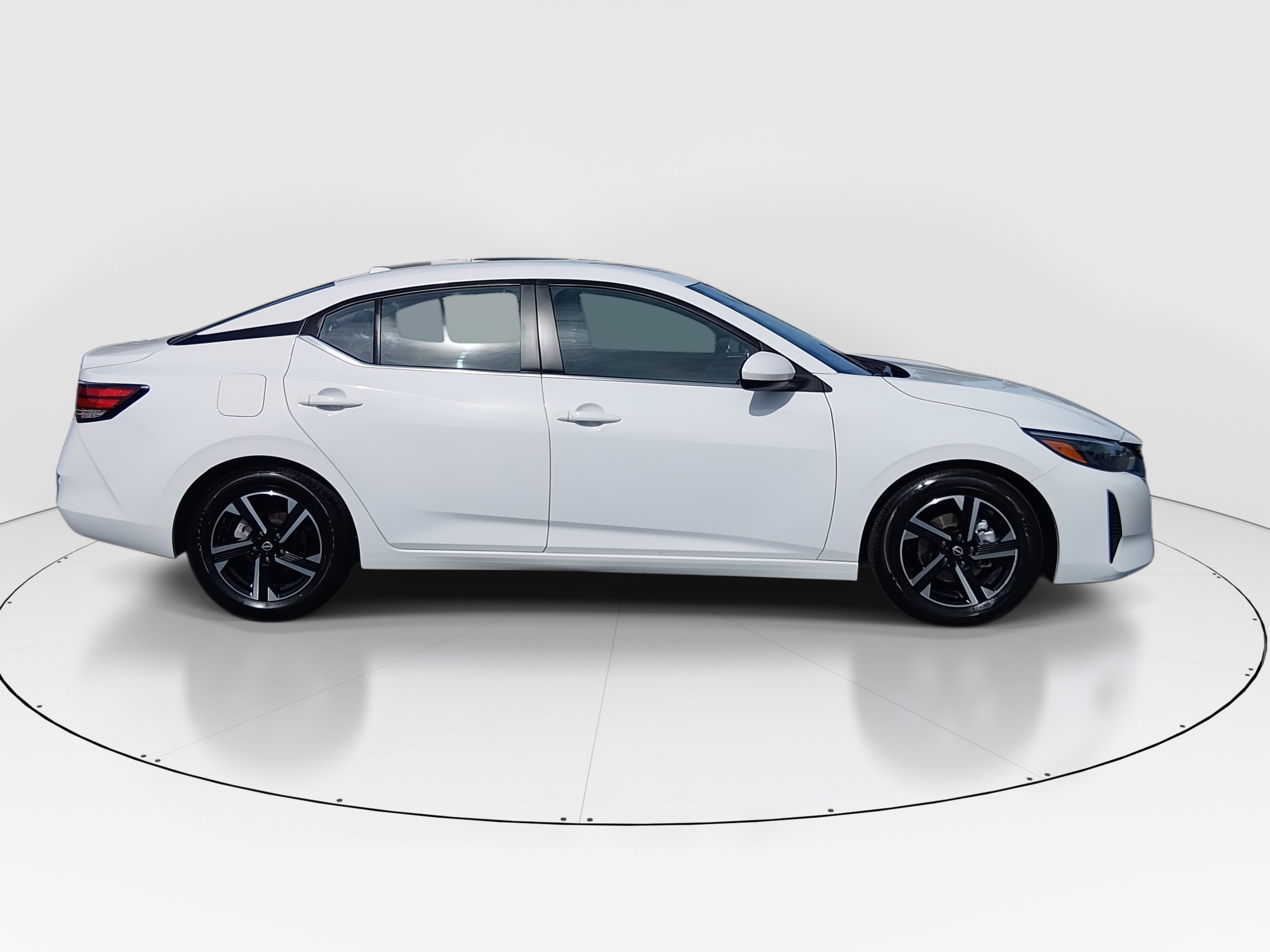 2024 Nissan Sentra SV - Photo 8