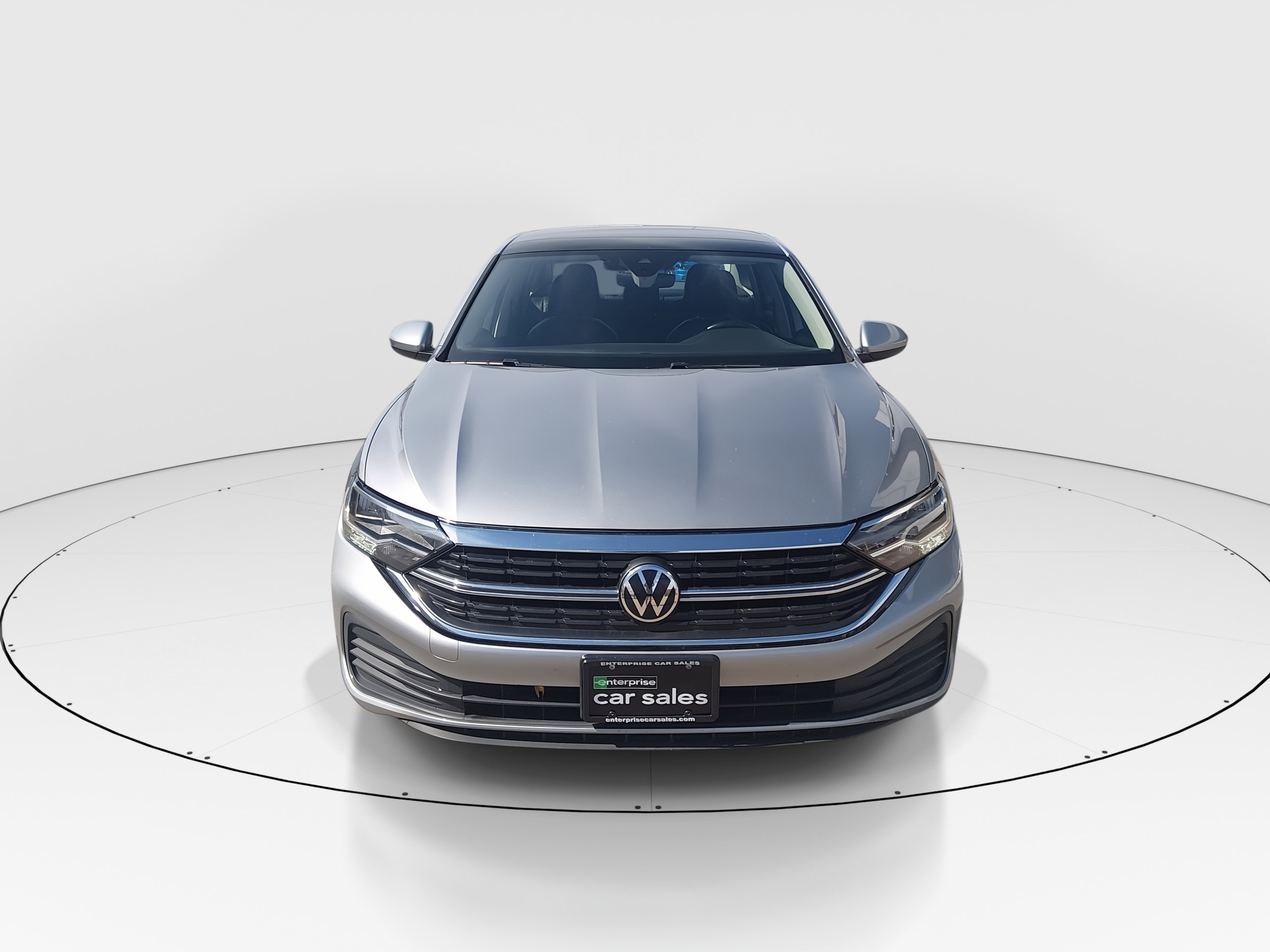 2024 Volkswagen Jetta SE - Photo 2