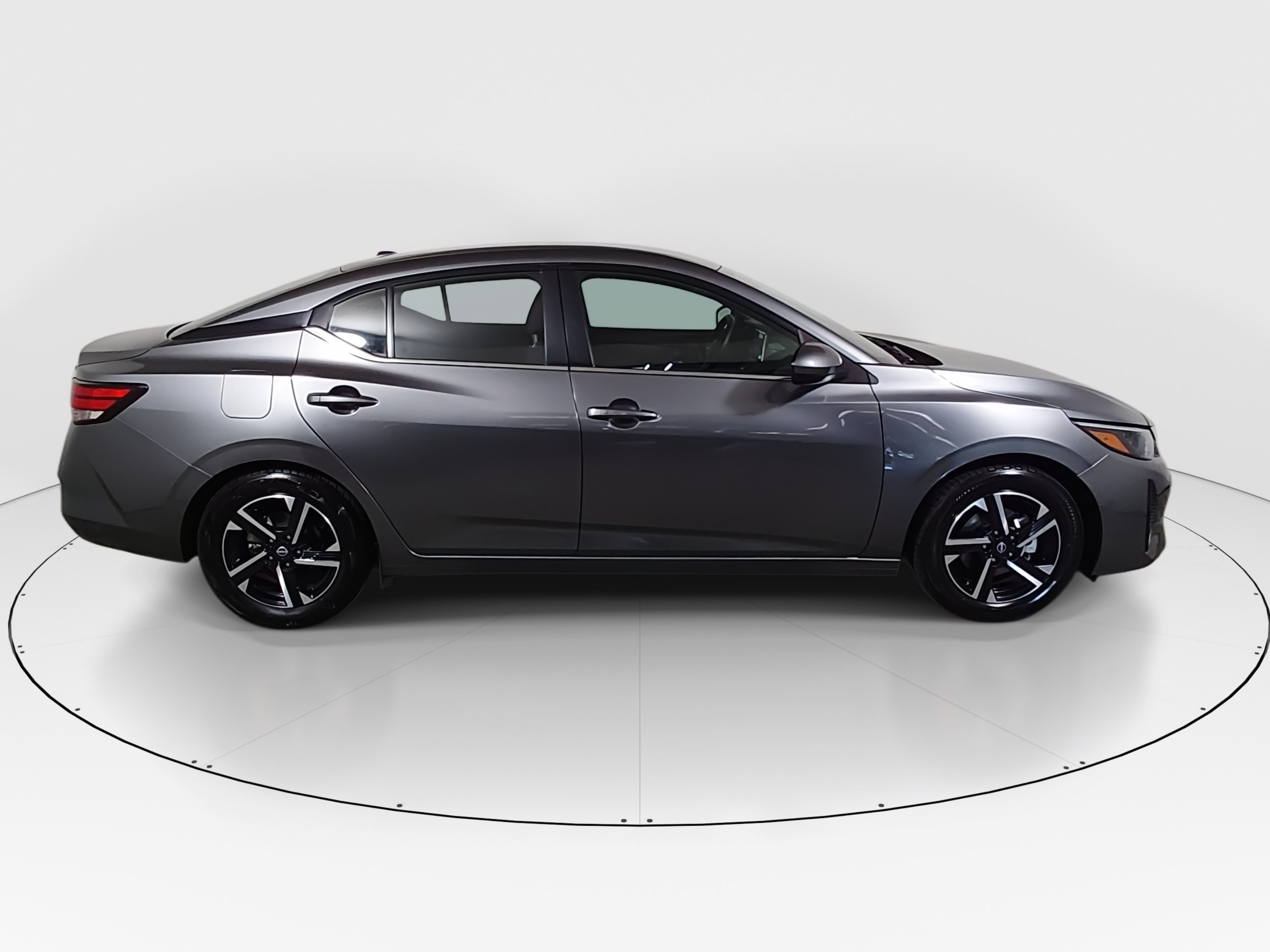2024 Nissan Sentra SV - Photo 8
