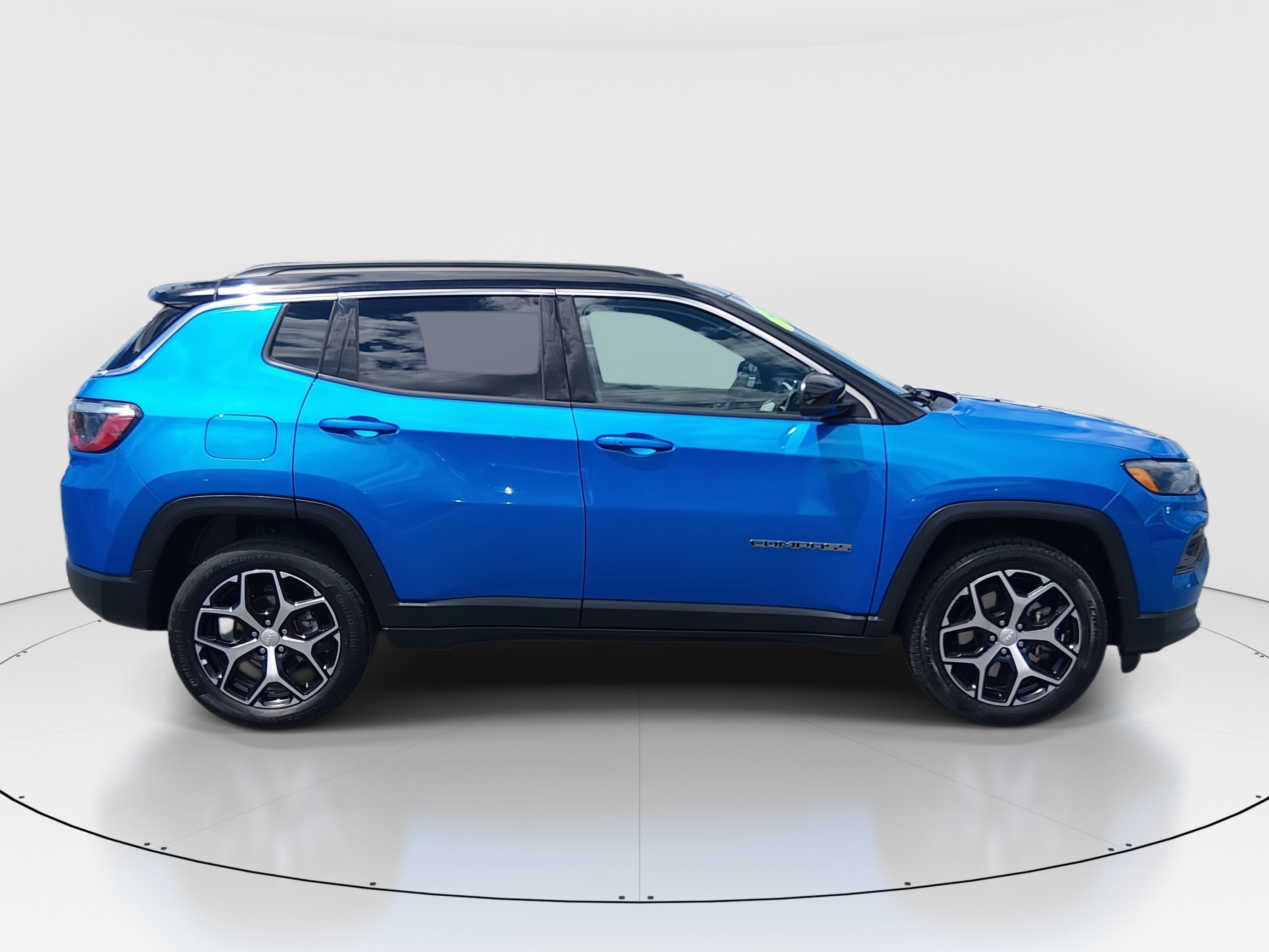 2024 Jeep Compass Limited - Photo 8
