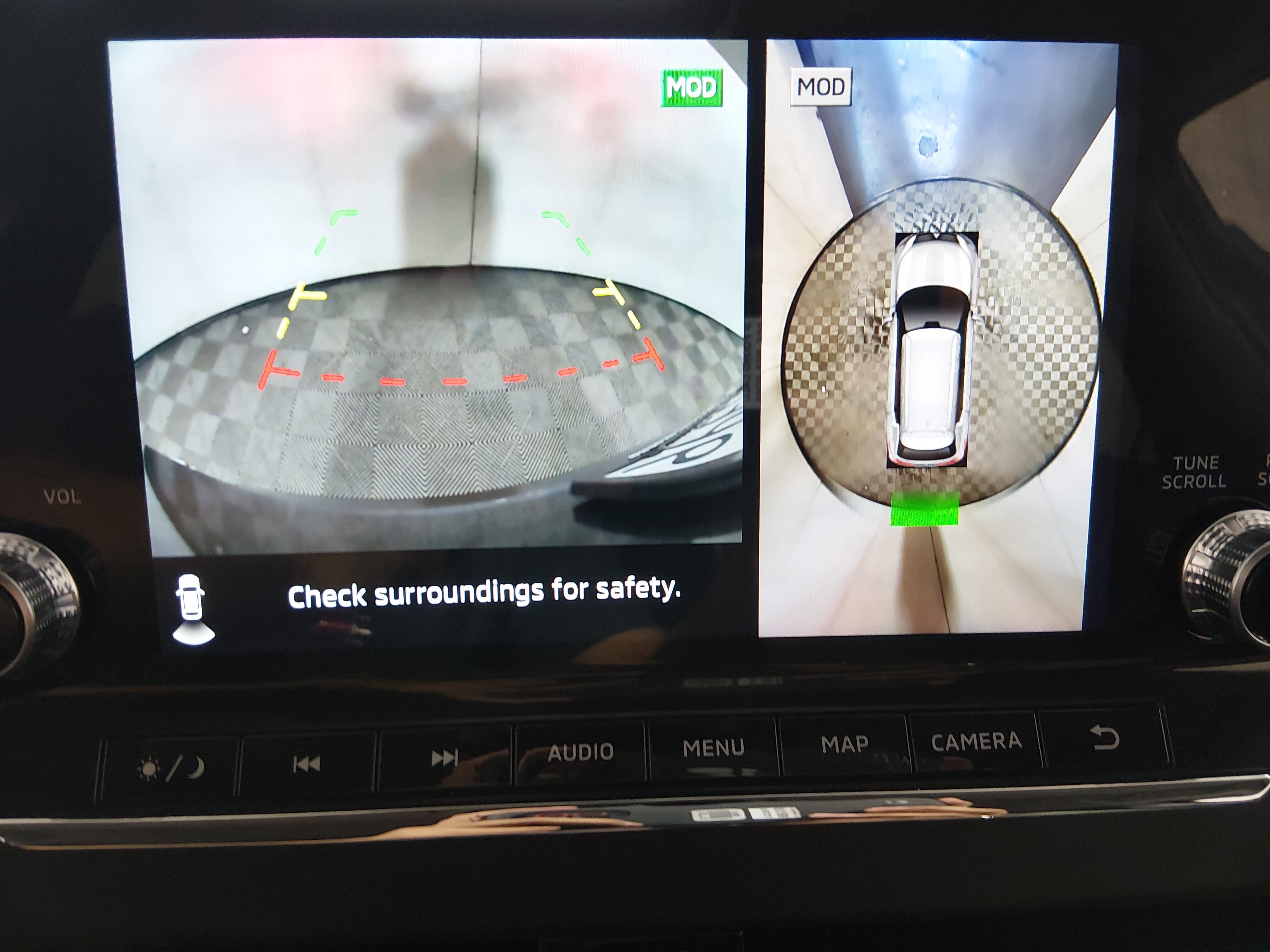 2024 Mitsubishi Outlander Plug-in Hybrid SE - Photo 17