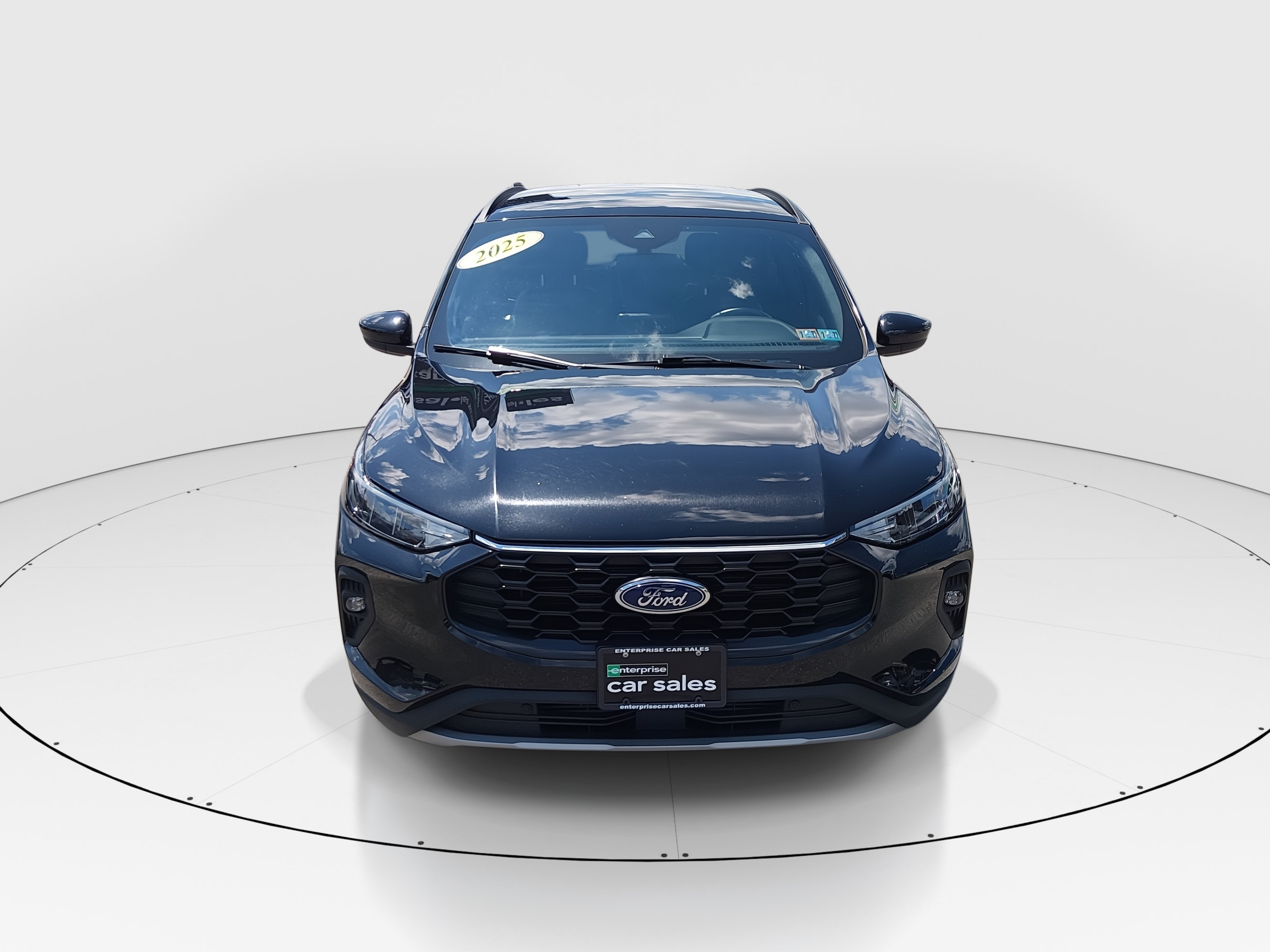 2025 Ford Escape ST-Line Select - Photo 2