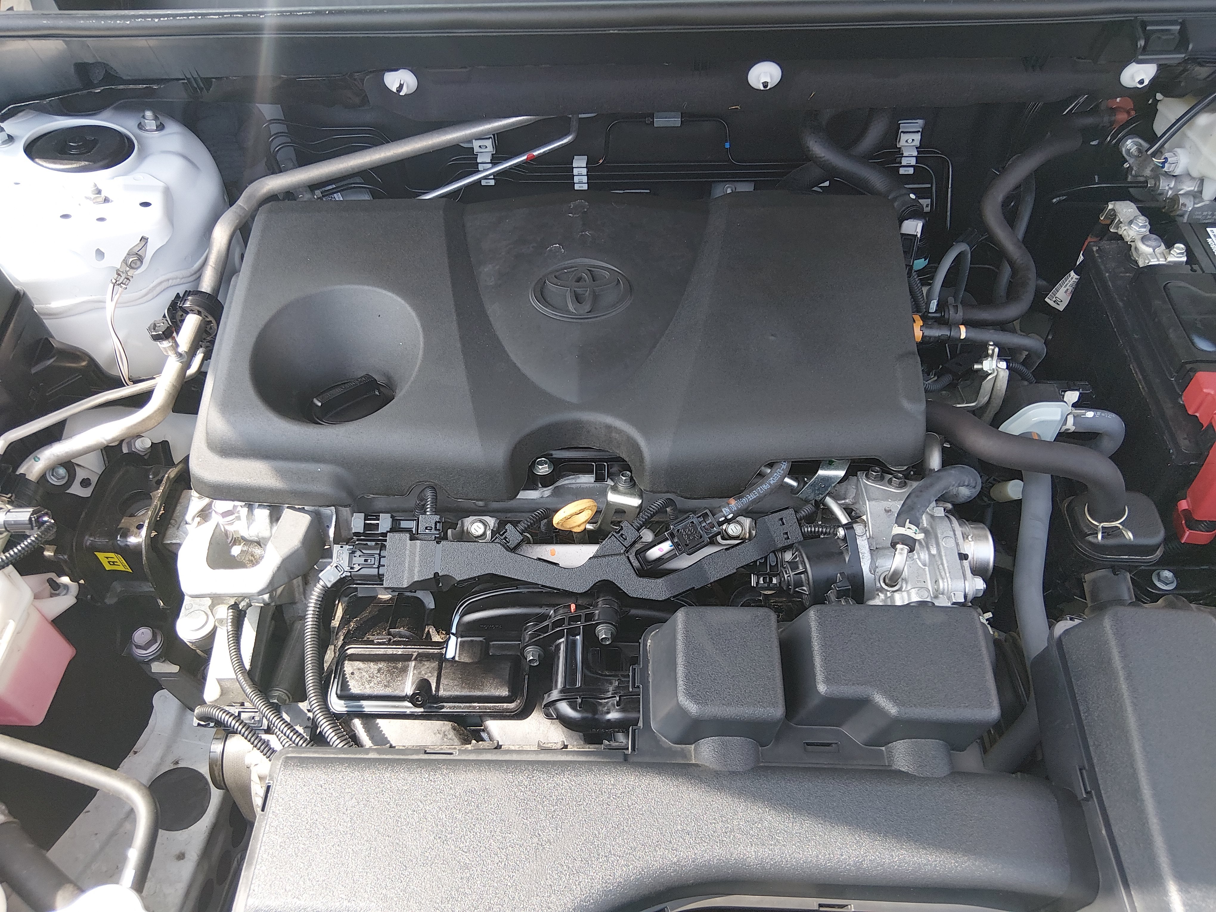 2024 Toyota RAV4 Adventure - Photo 9
