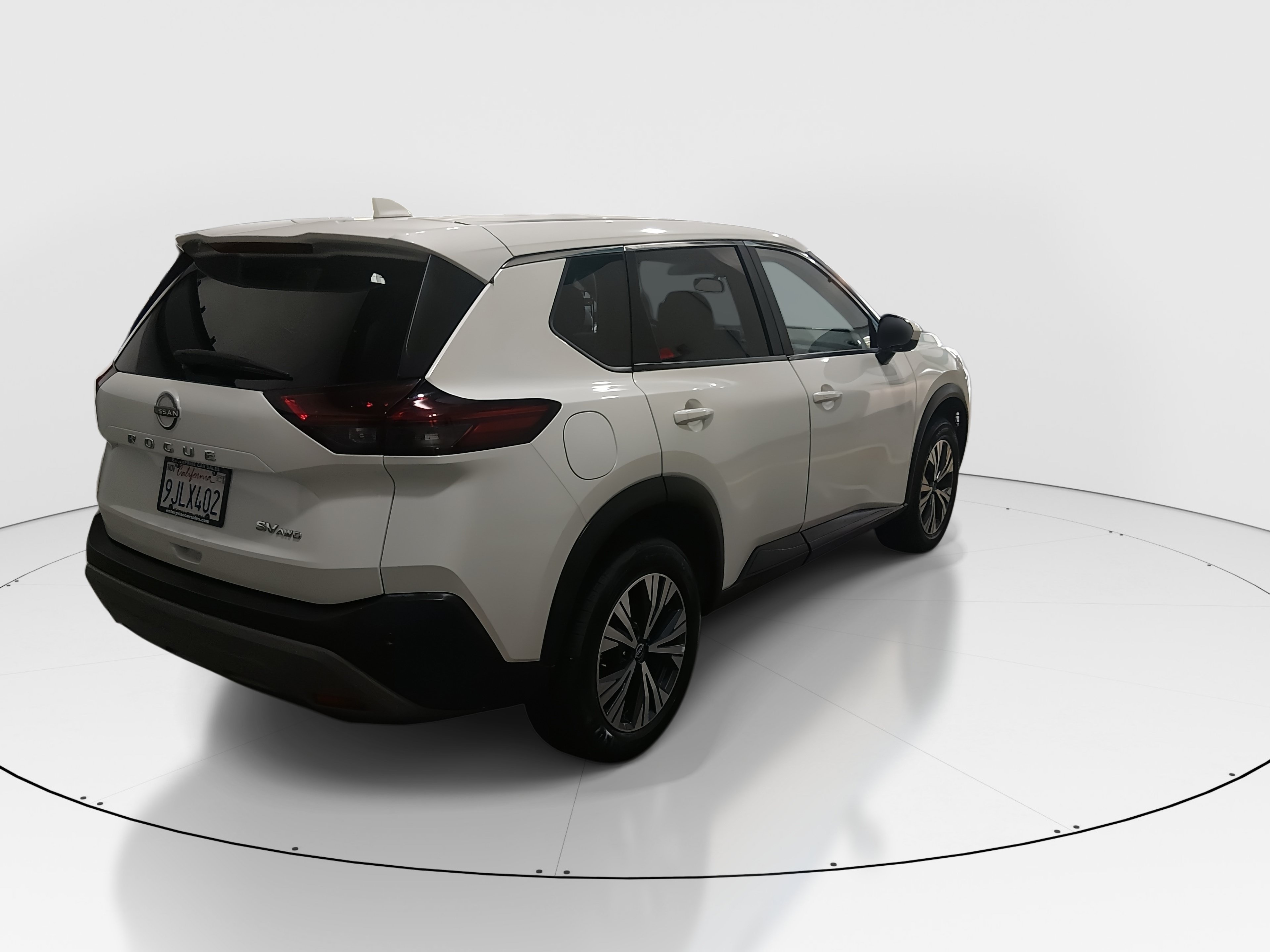 2023 Nissan Rogue SV - Photo 7