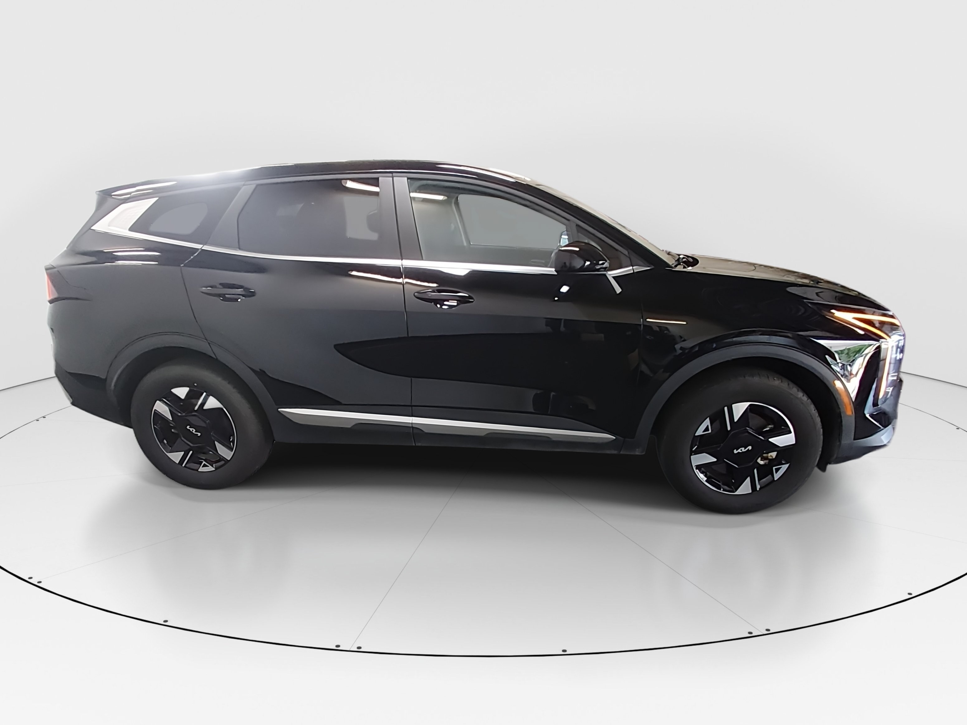 2026 Kia Sportage LX - Photo 8