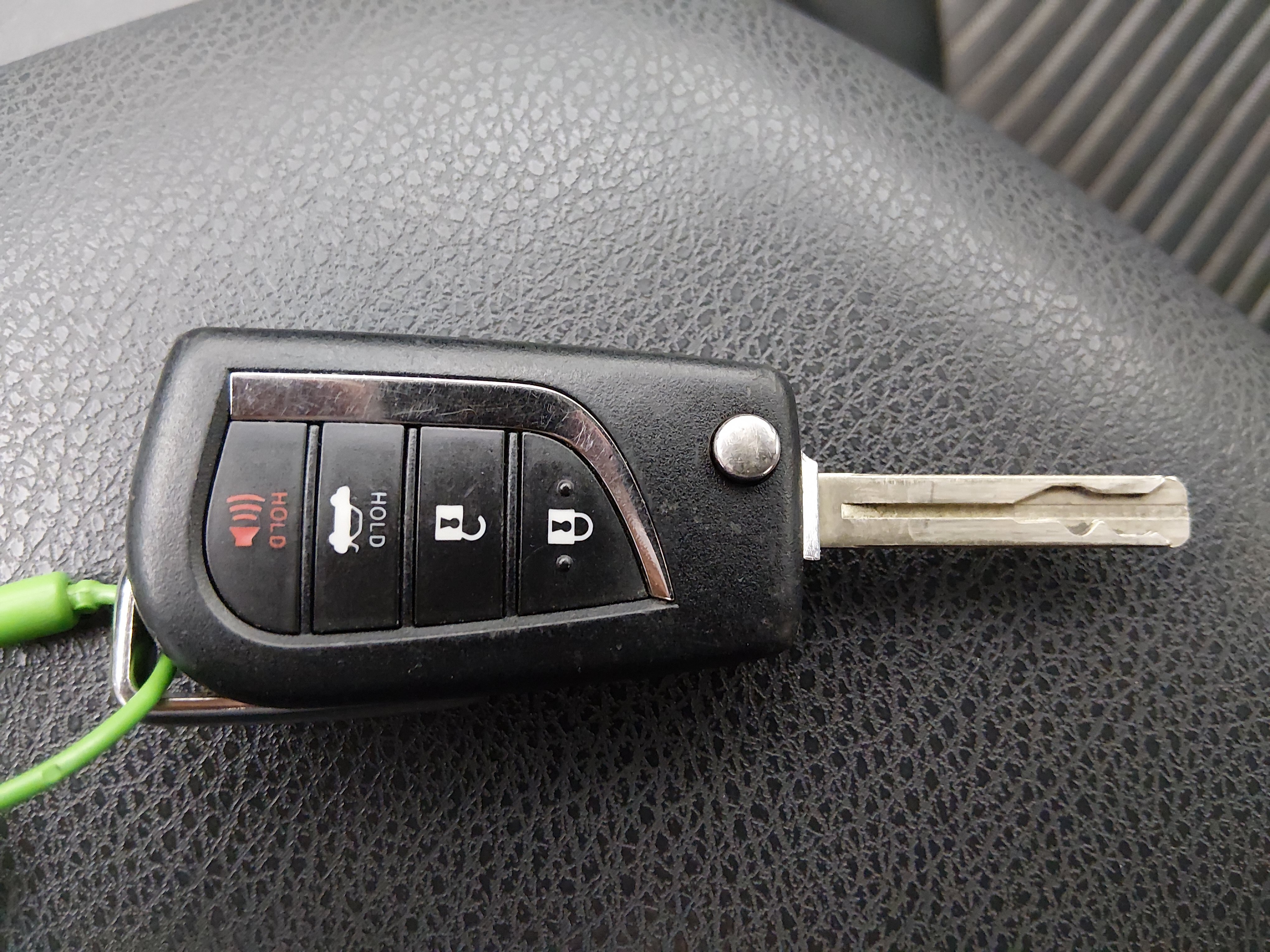 2024 Toyota Camry SE - Photo 15