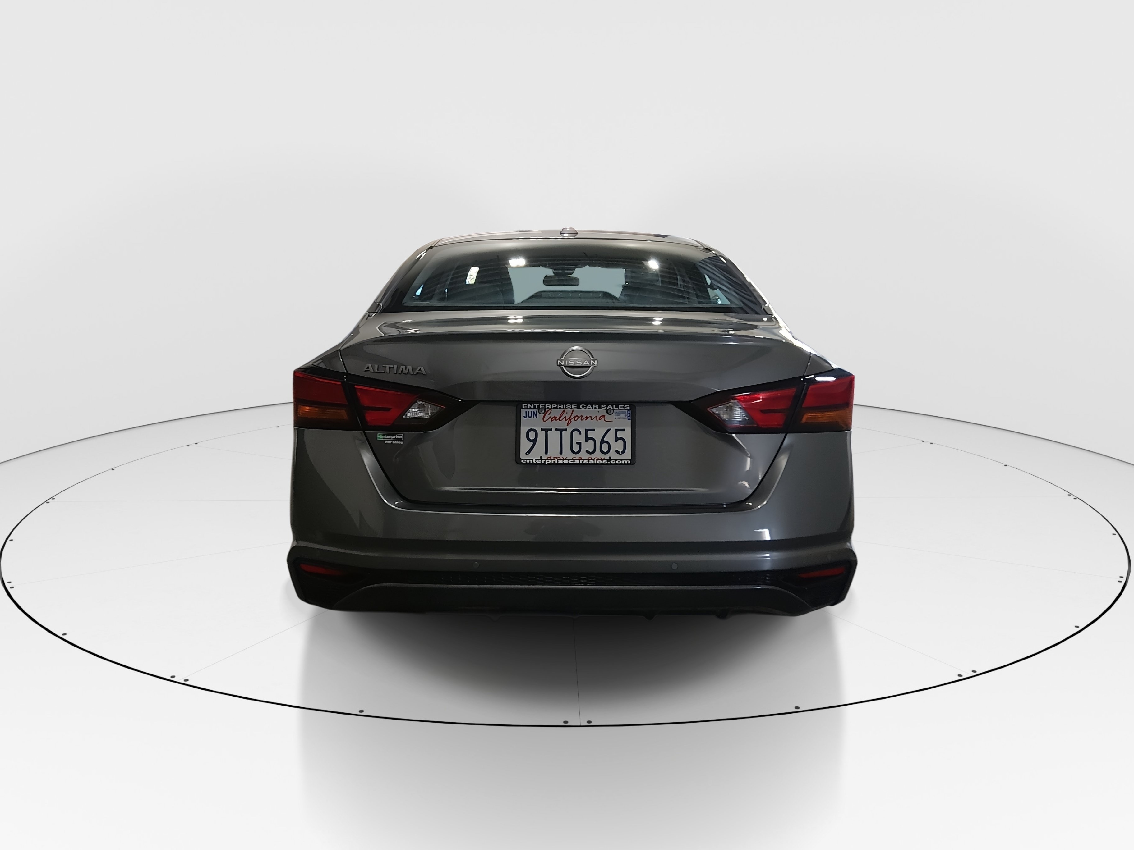2025 Nissan Altima SV - Photo 6