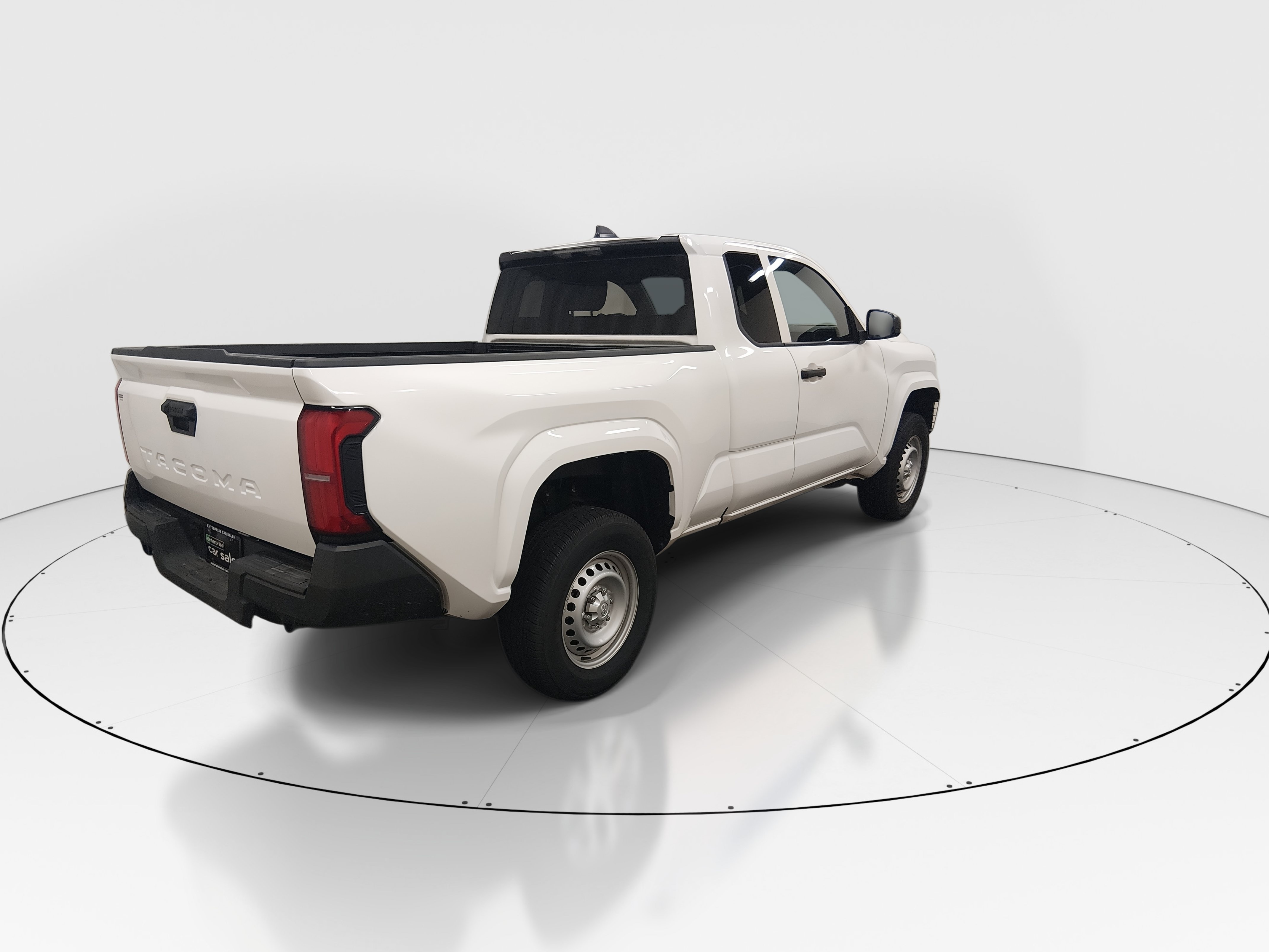 2025 Toyota Tacoma SR - Photo 7