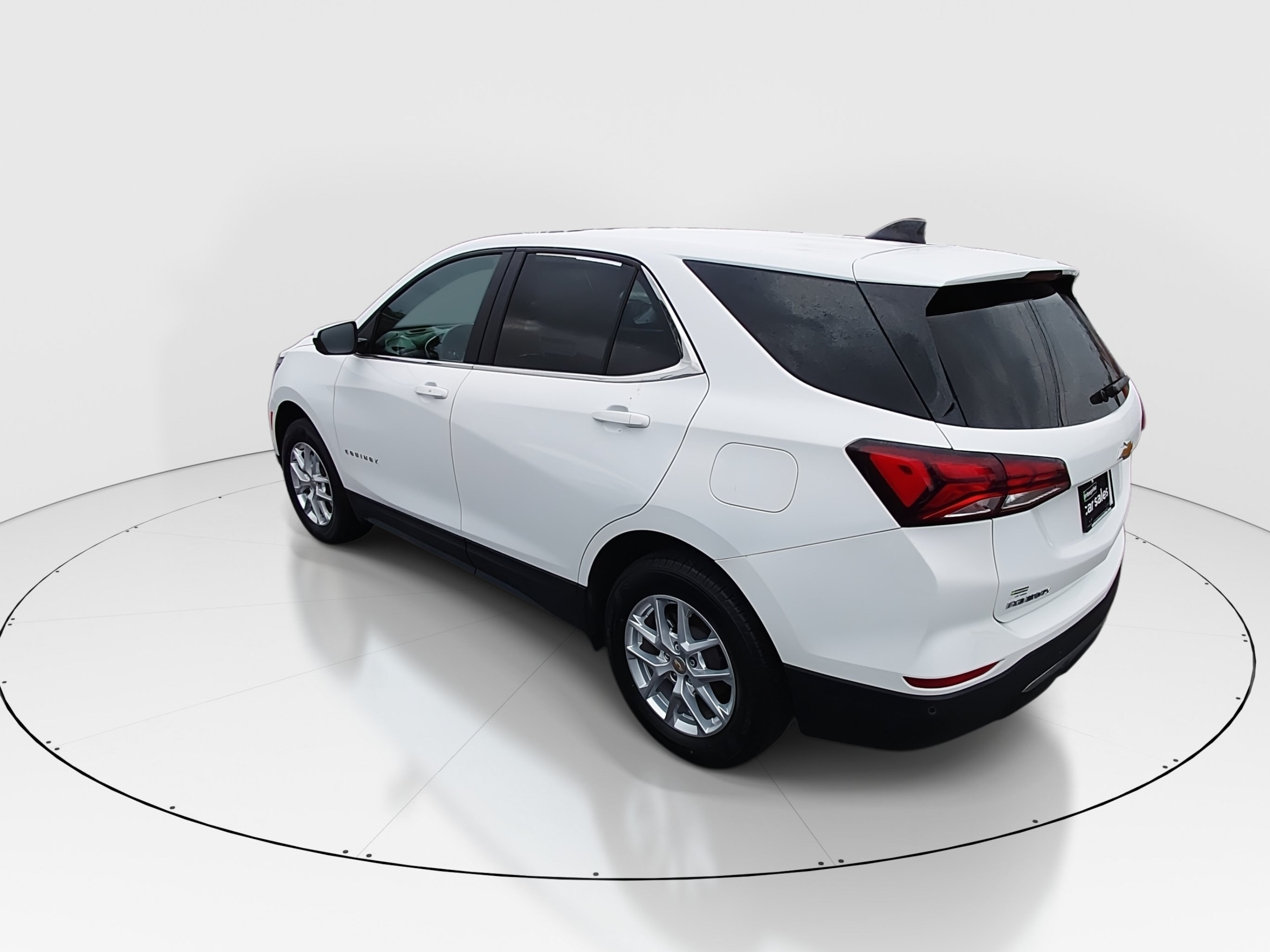 2024 Chevrolet Equinox LT - Photo 5