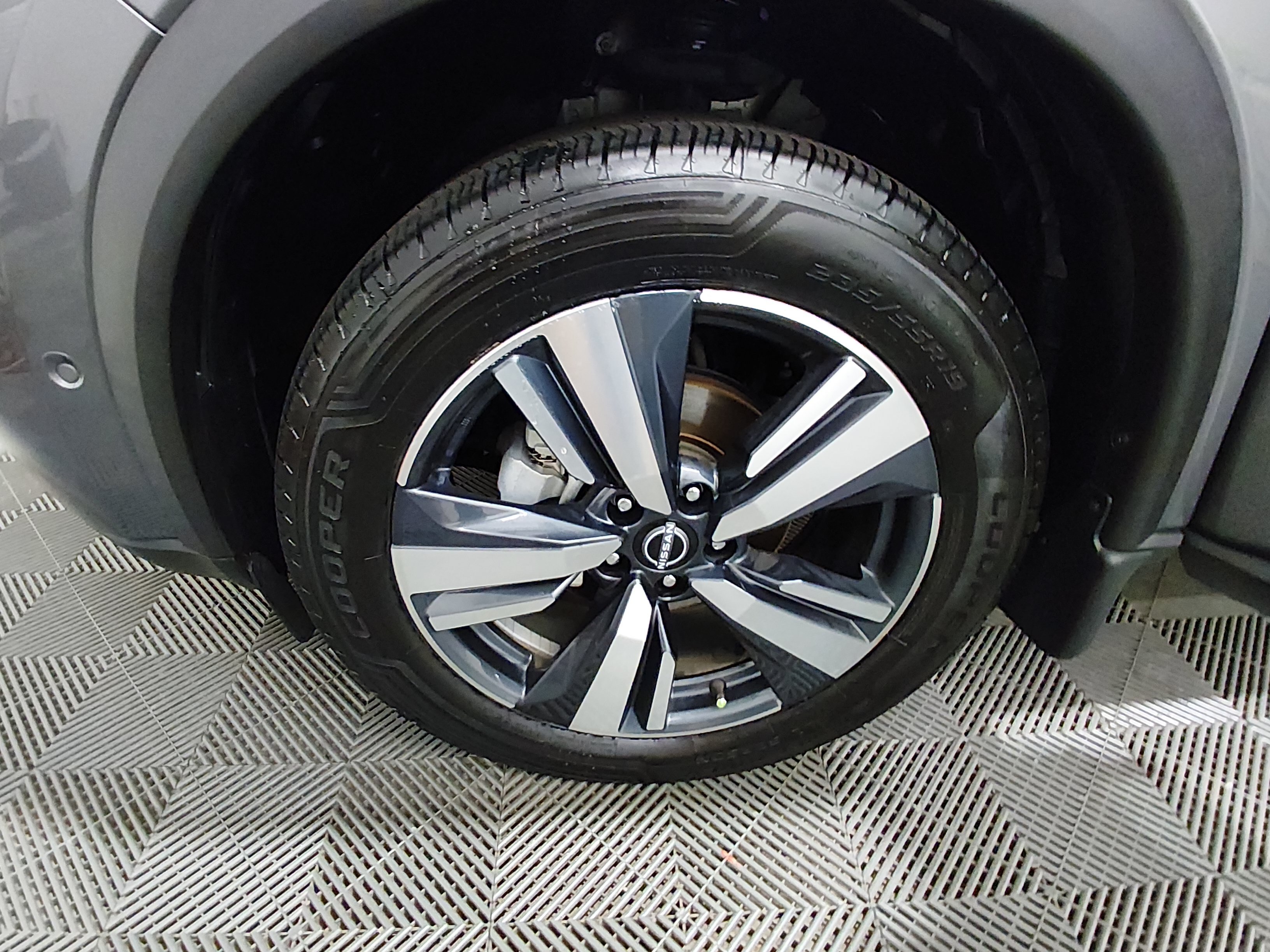 2023 Nissan Rogue SL - Photo 10