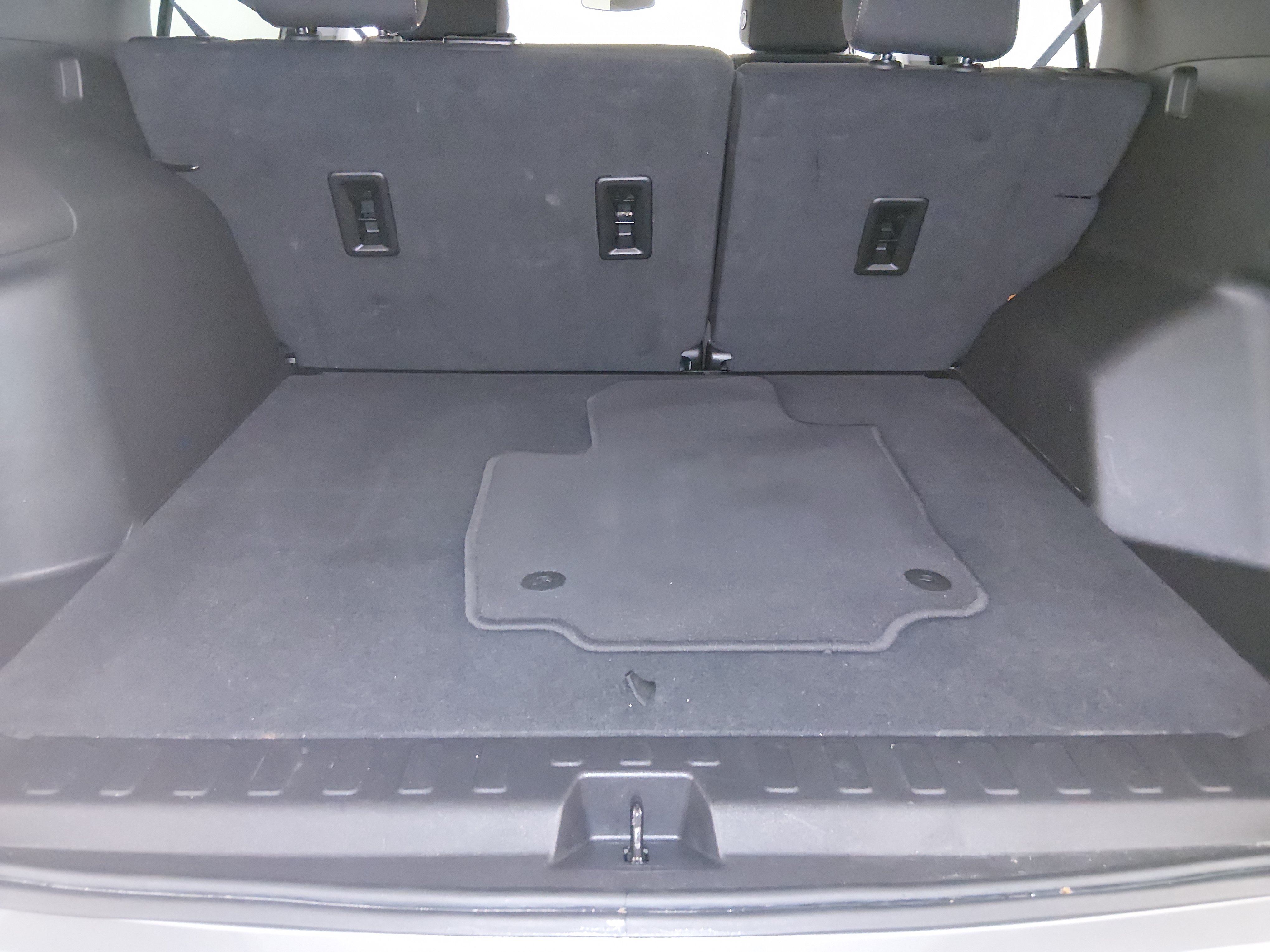 2024 Chevrolet Equinox LT - Photo 11