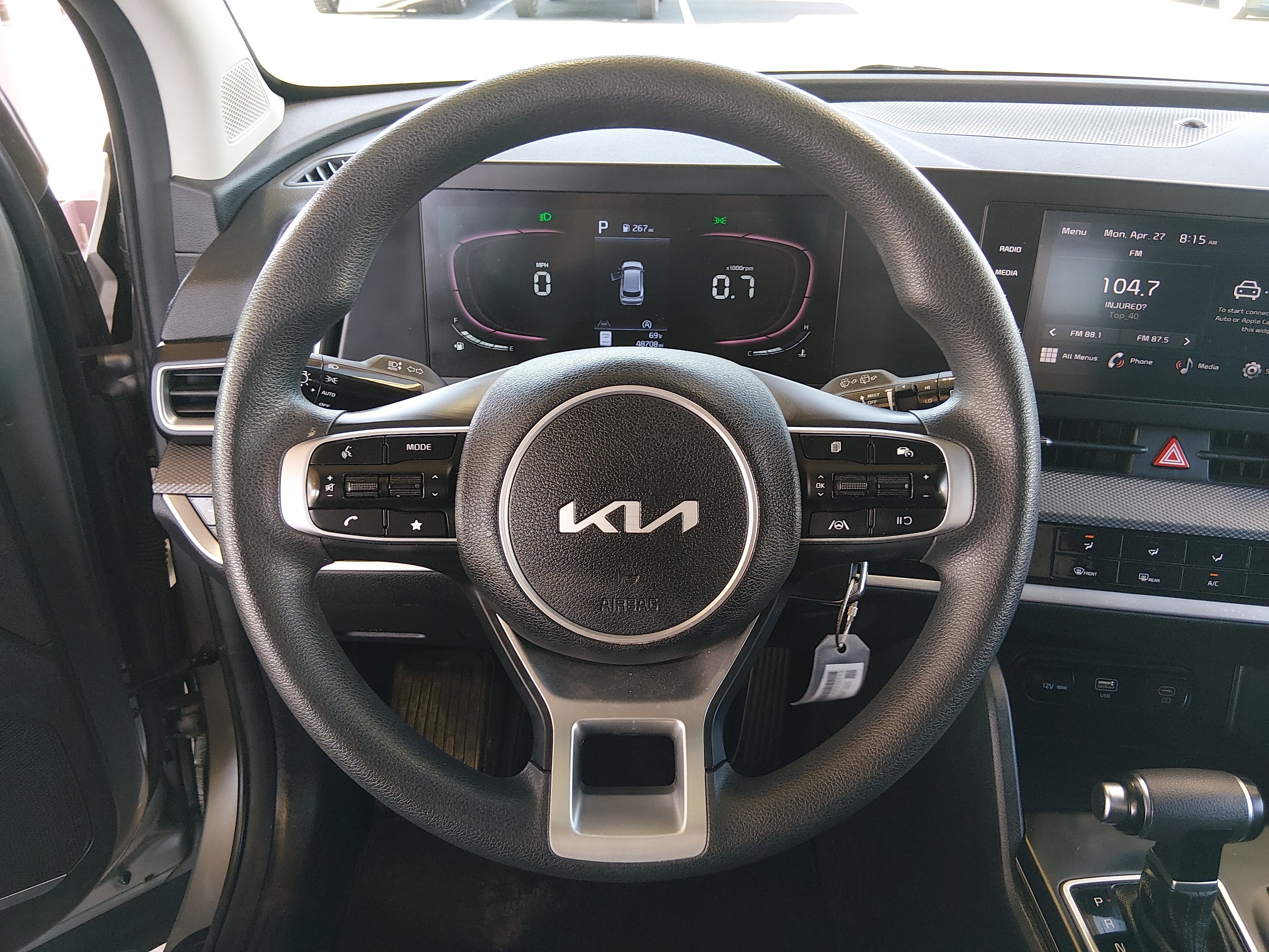 2024 Kia Sportage LX - Photo 12