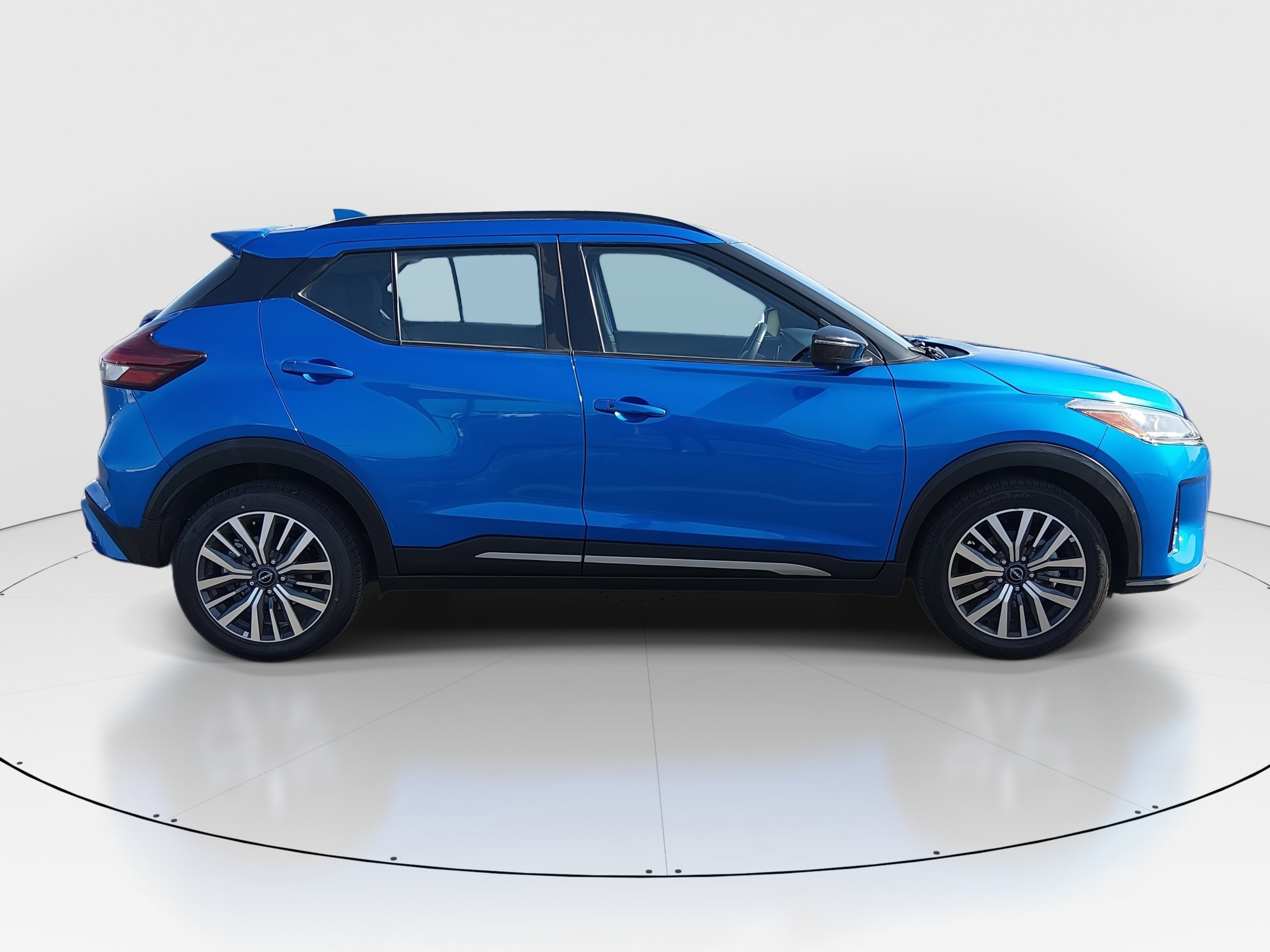 2024 Nissan Kicks SR - Photo 8
