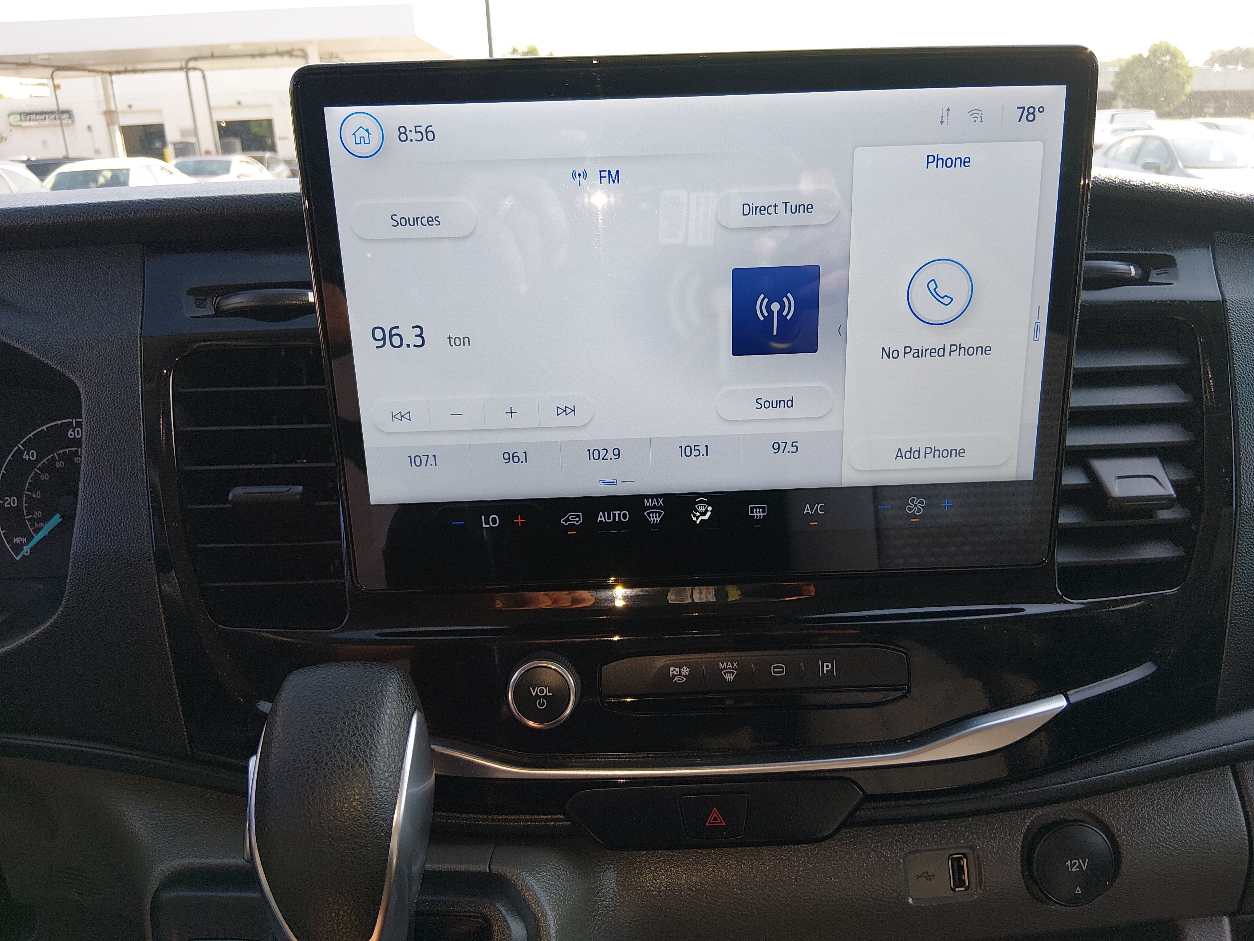 2024 Ford Transit Passenger Van XLT - Photo 19