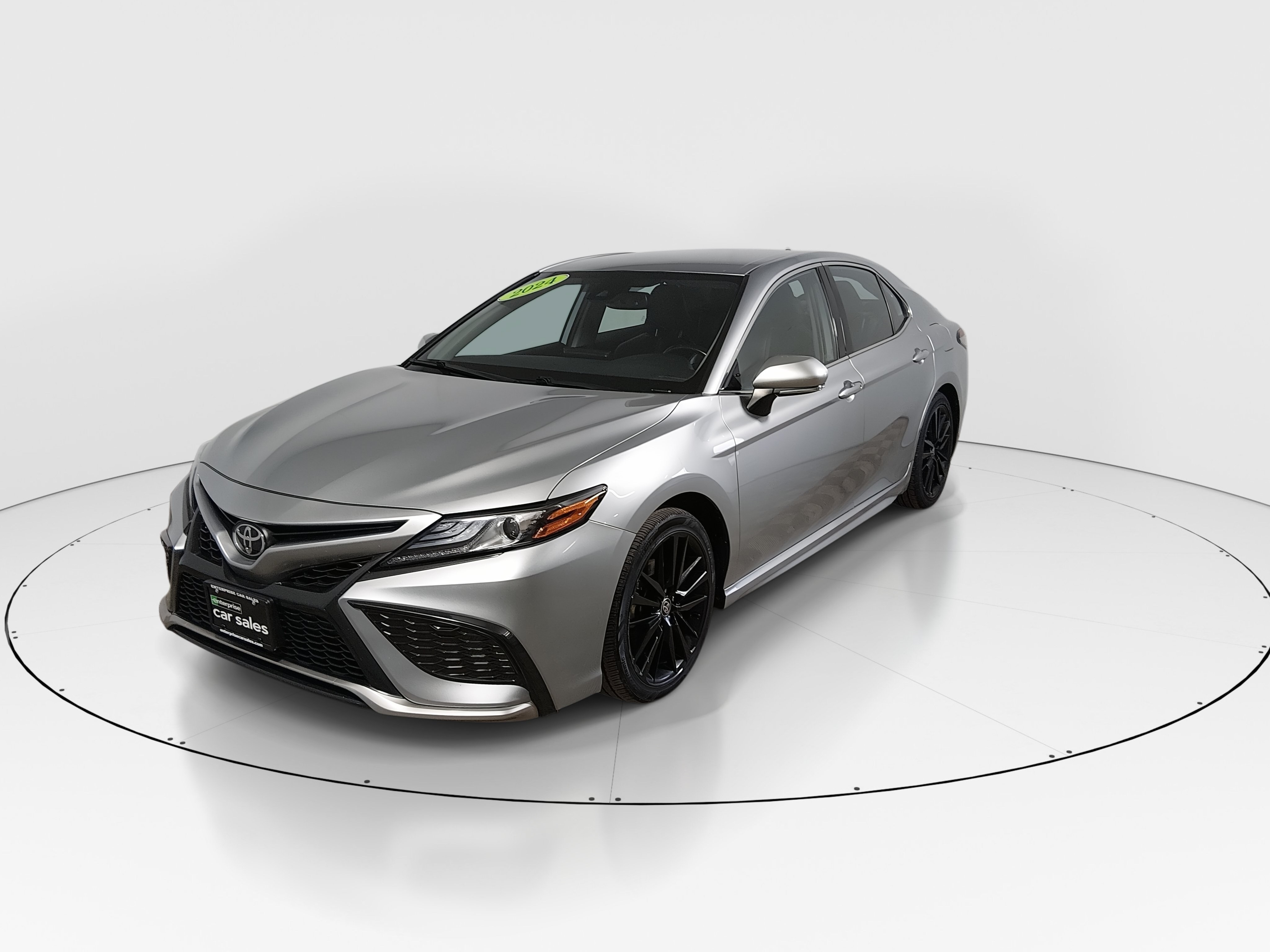 2024 Toyota Camry XSE - Photo 3