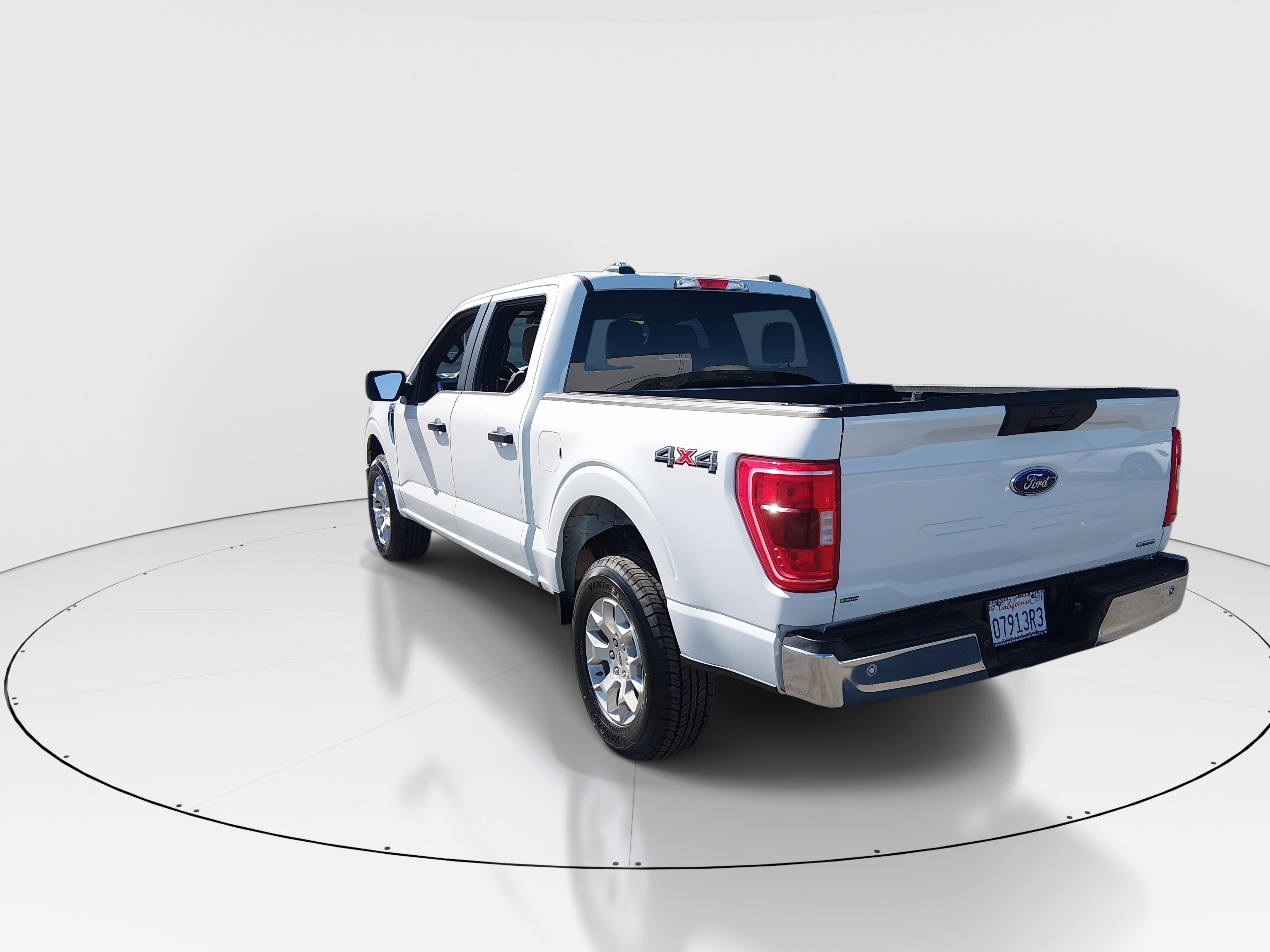 2023 Ford F-150 XLT - Photo 5