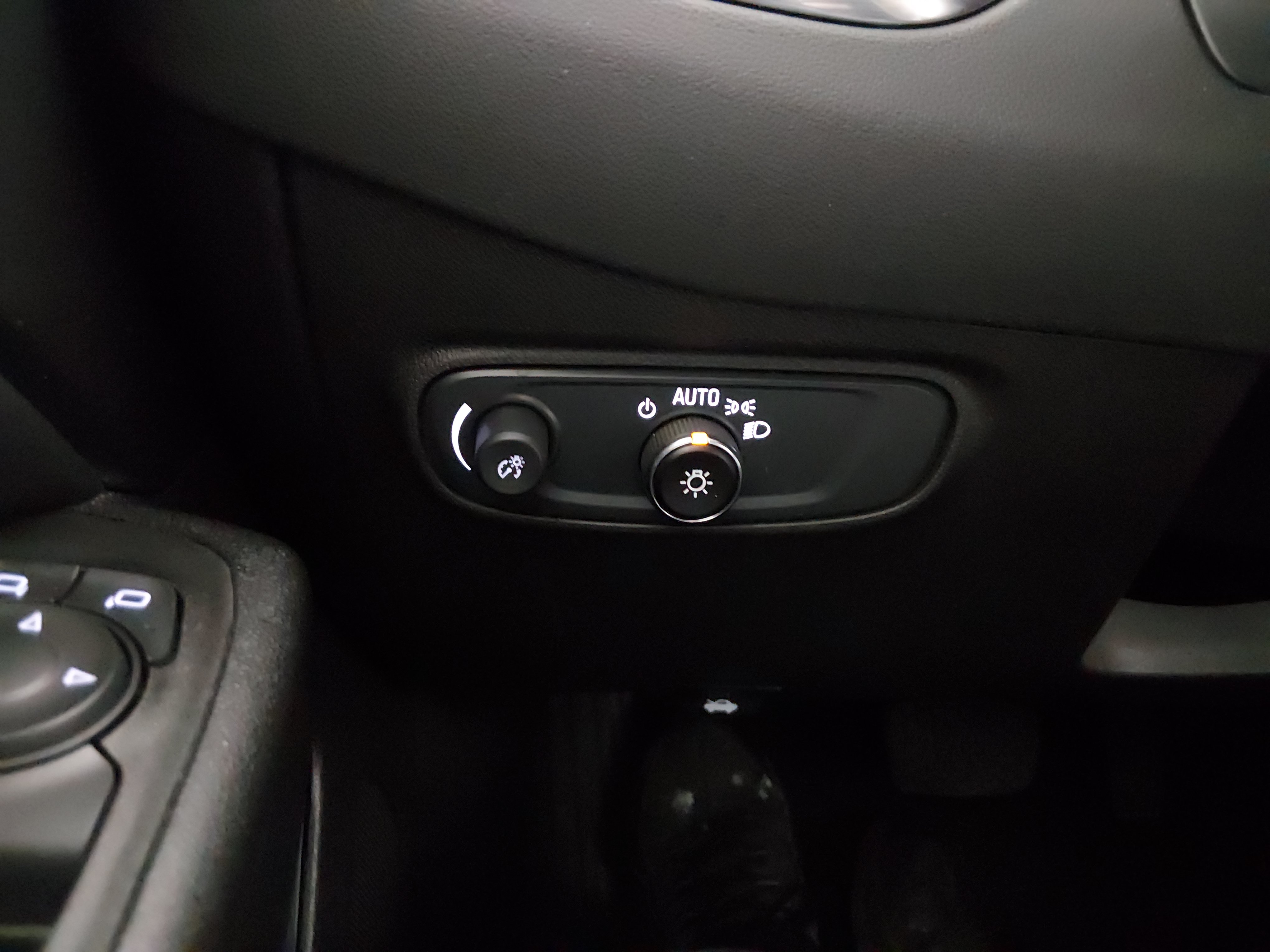 2024 Chevrolet Equinox LT - Photo 13
