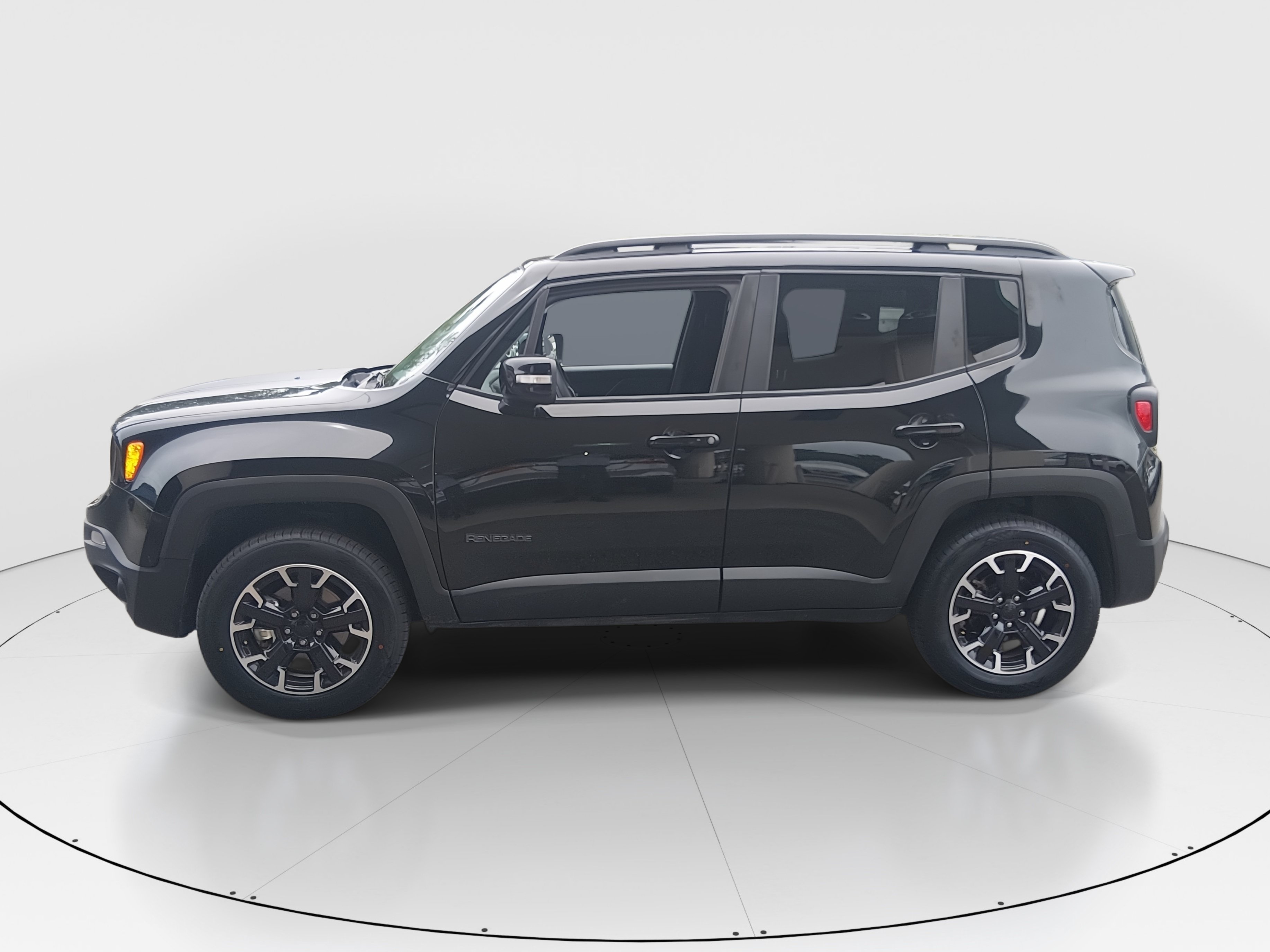 2023 Jeep Renegade Upland - Photo 4