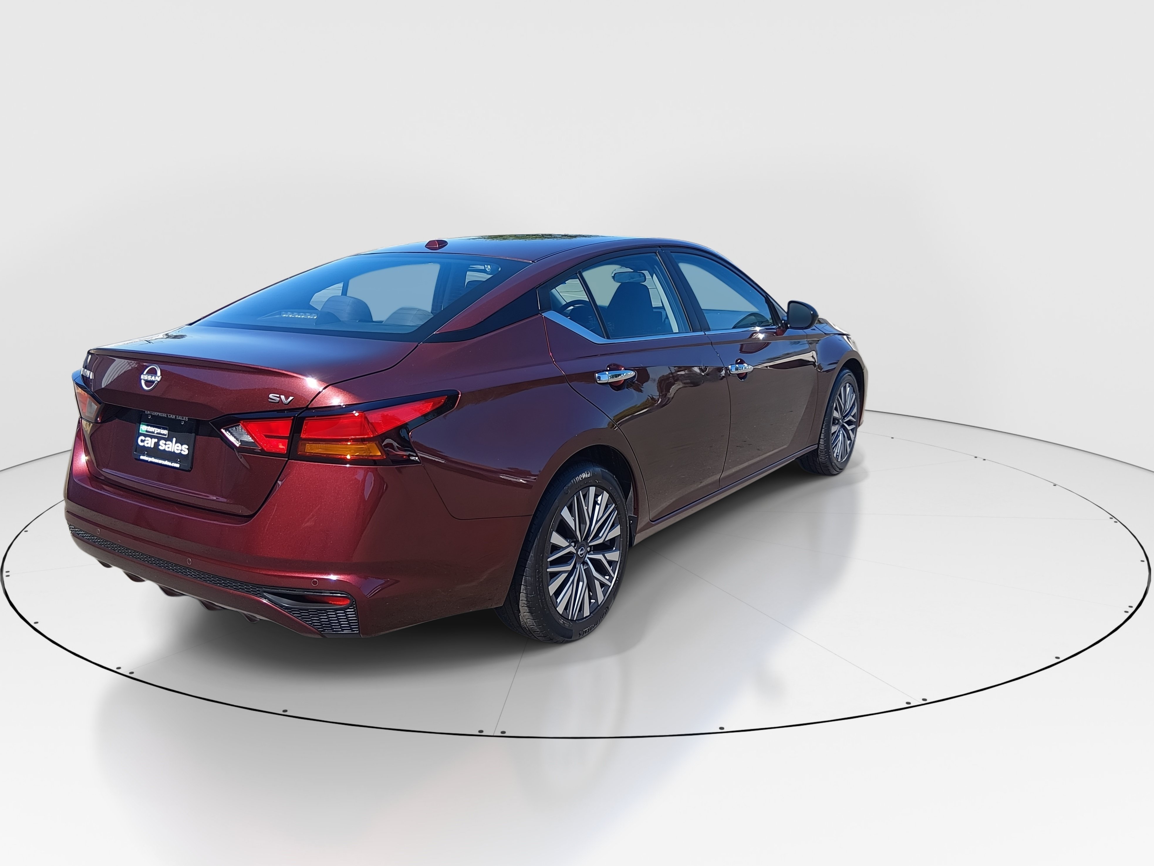 2024 Nissan Altima SV - Photo 7