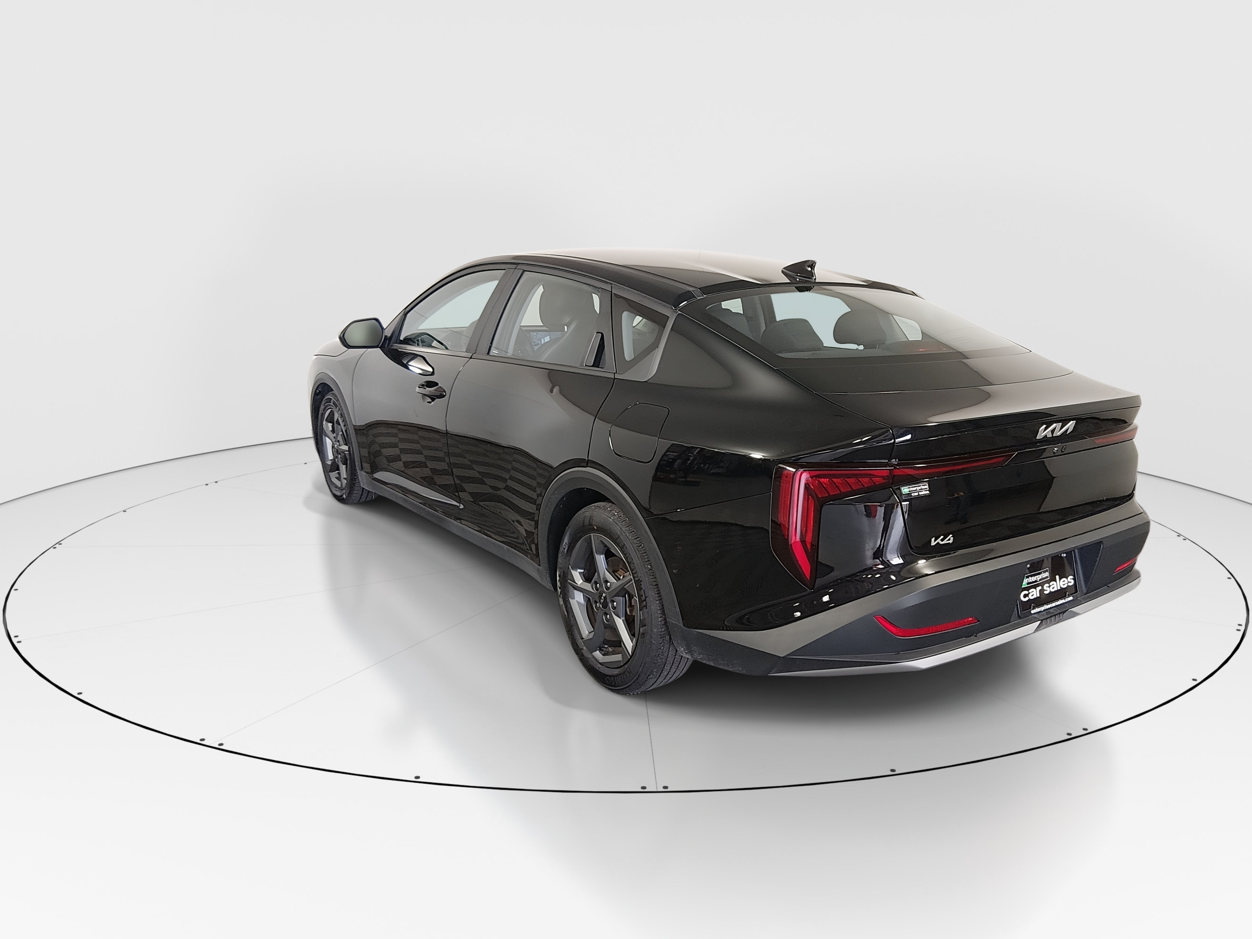 2025 Kia K4 LXS - Photo 5