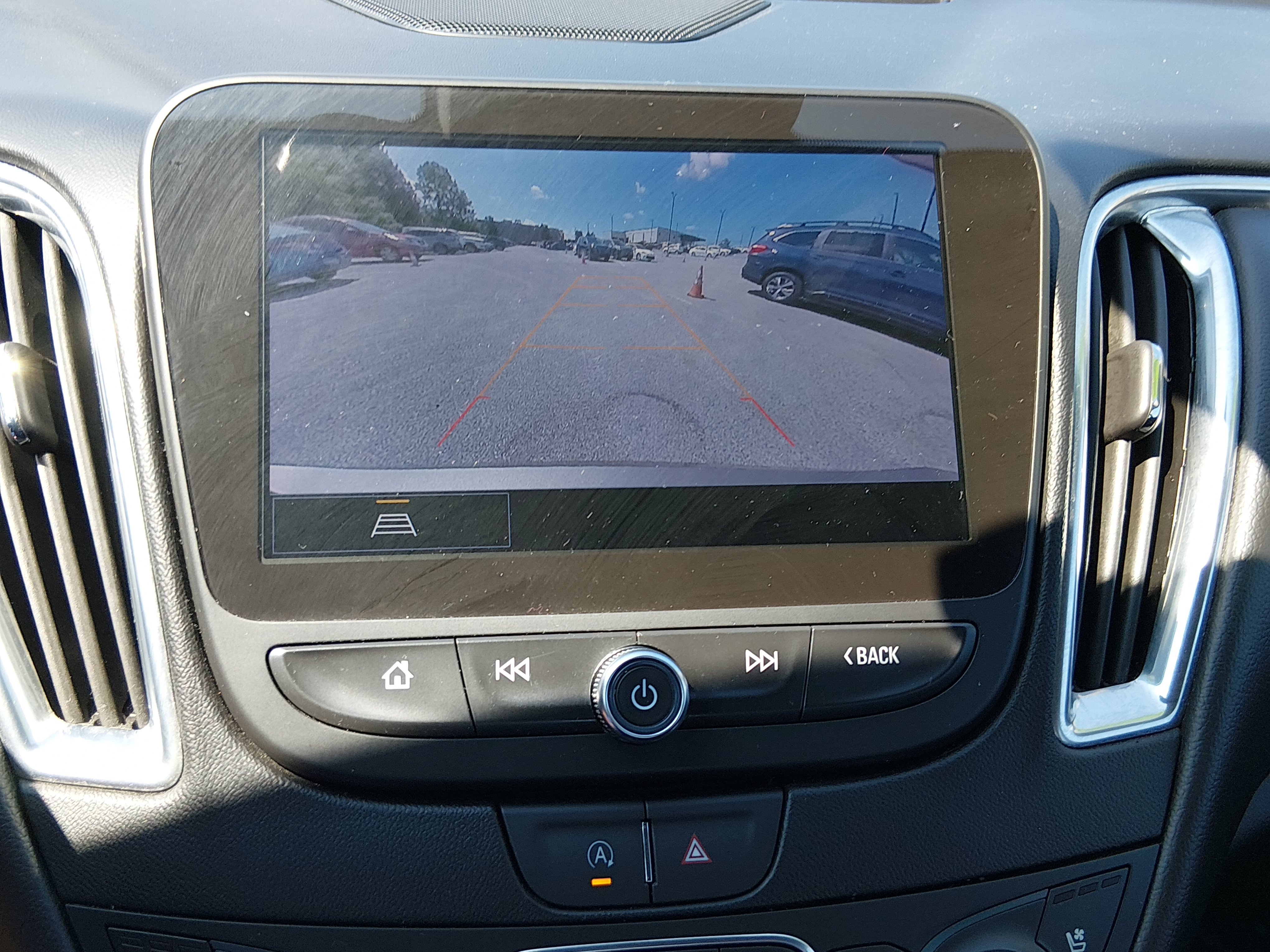2024 Chevrolet Malibu 2LT - Photo 16