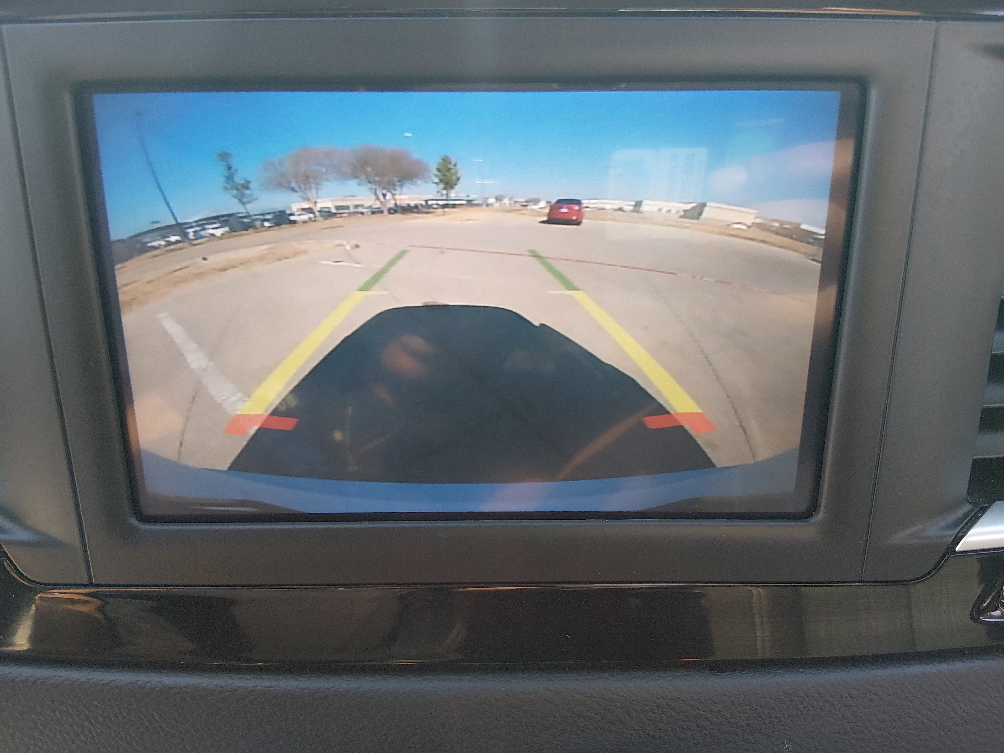 2024 Chrysler Voyager LX - Photo 16