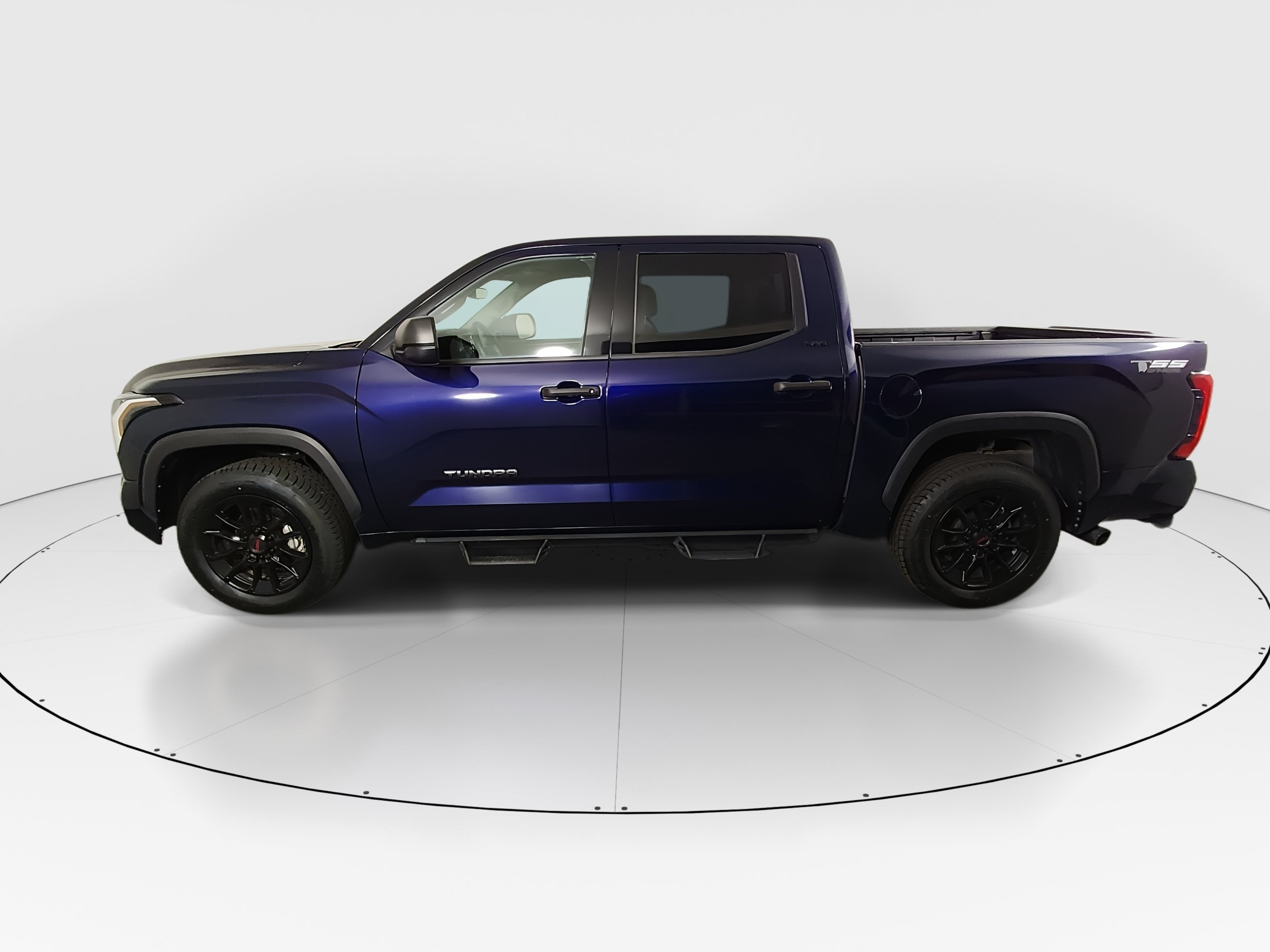 2023 Toyota Tundra SR5 - Photo 4