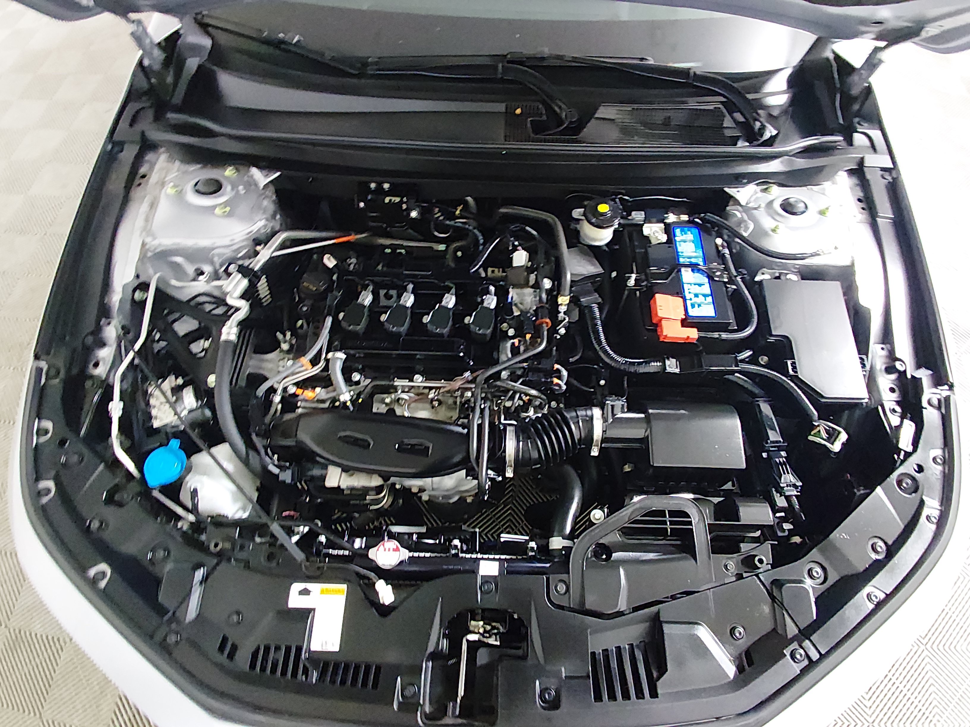 2023 Honda Accord EX - Photo 9