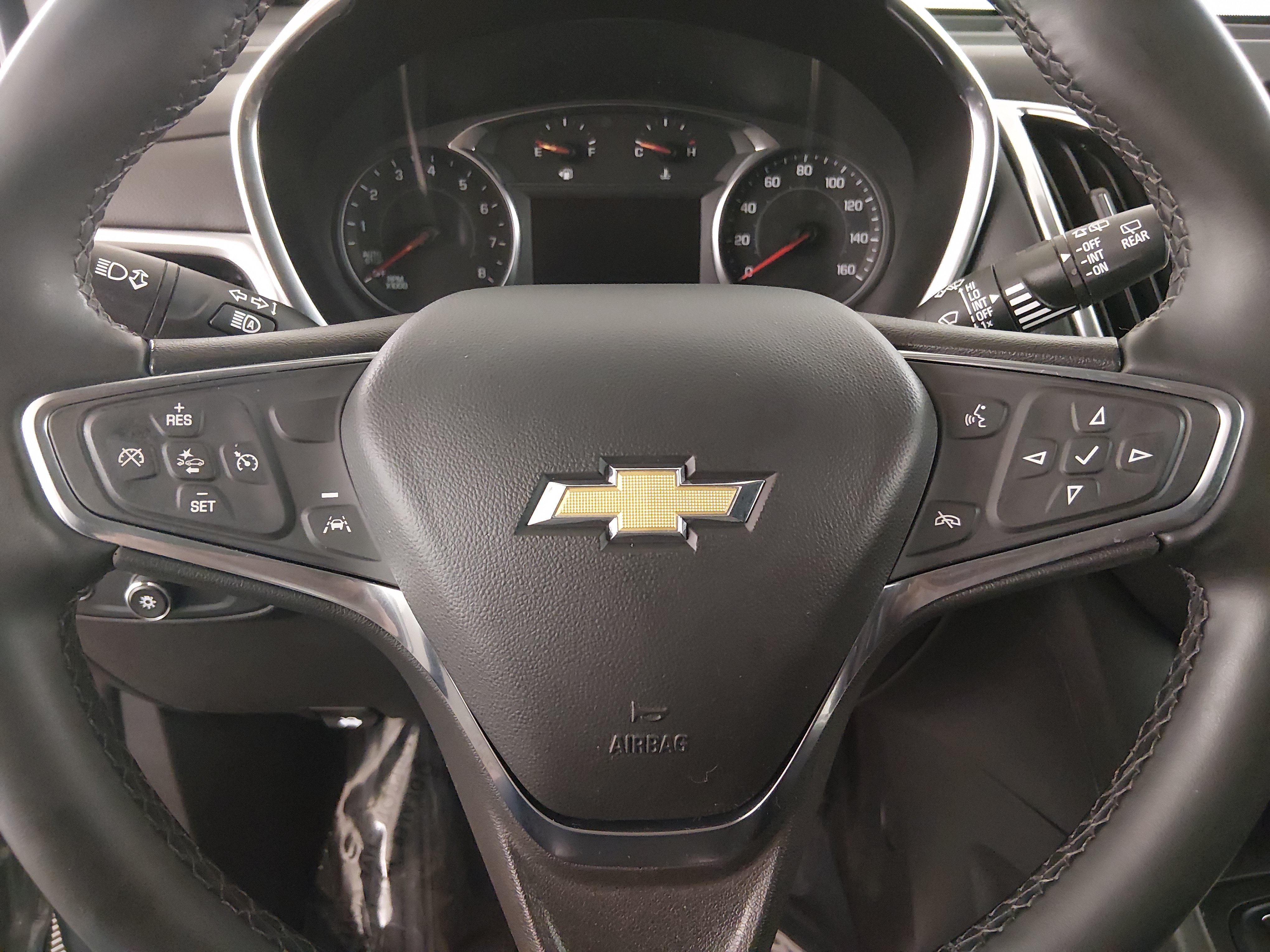 2024 Chevrolet Equinox LT - Photo 12