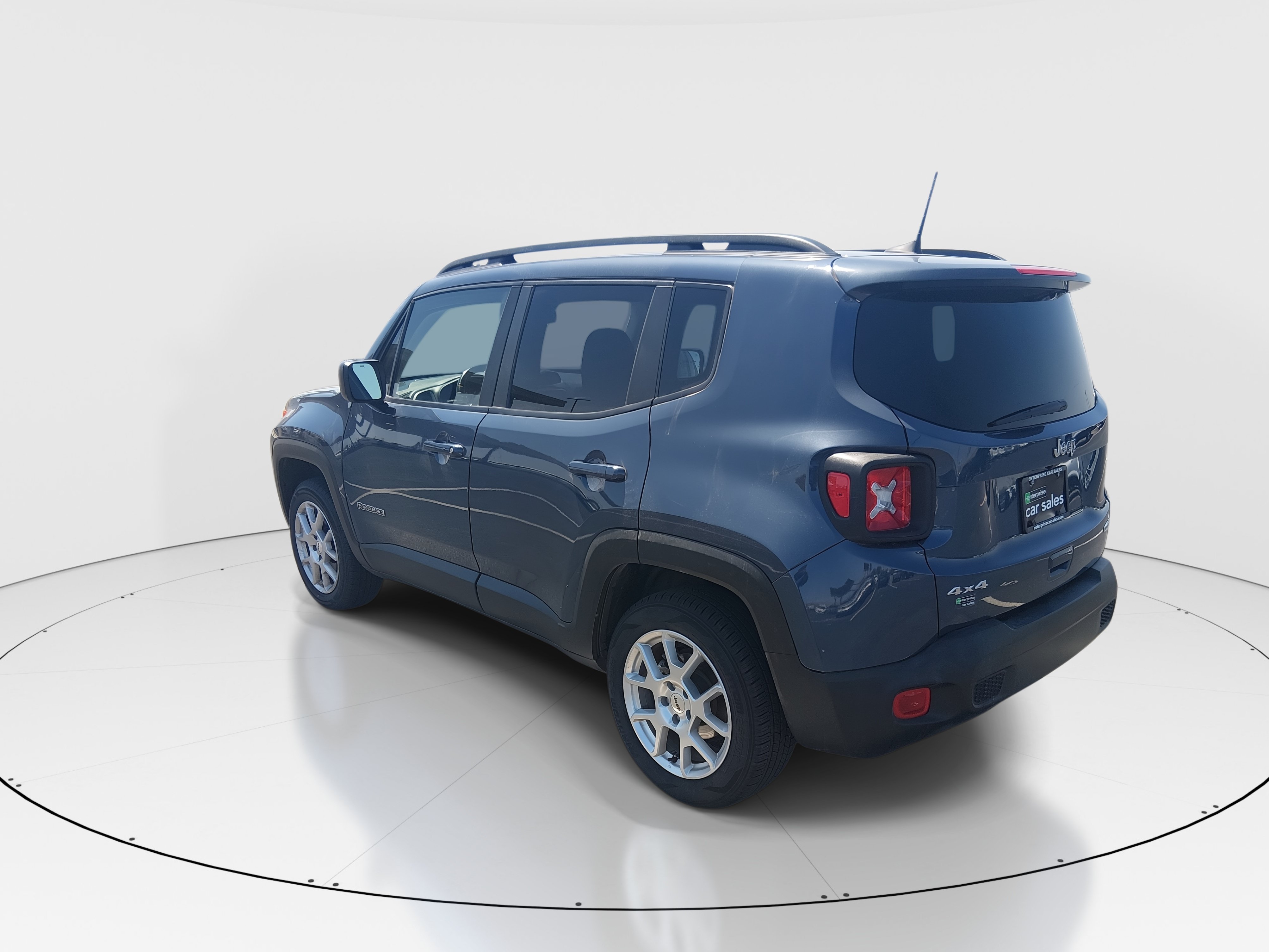 2022 Jeep Renegade Latitude - Photo 5