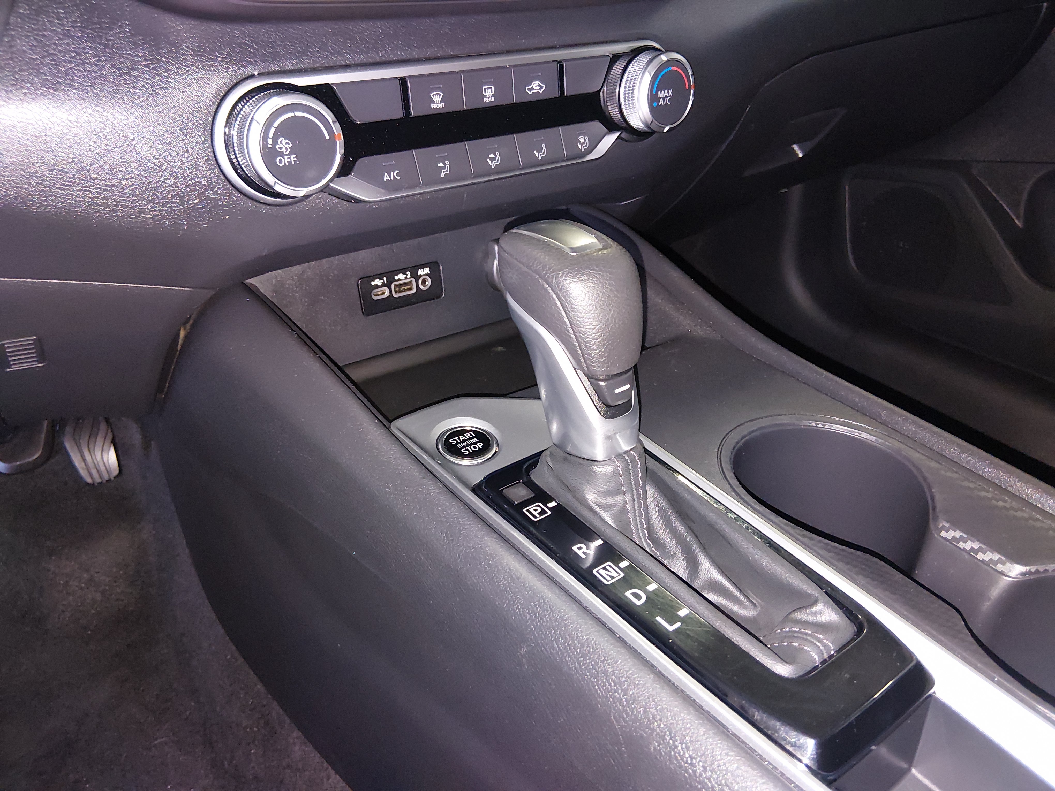 2025 Nissan Altima SV - Photo 16