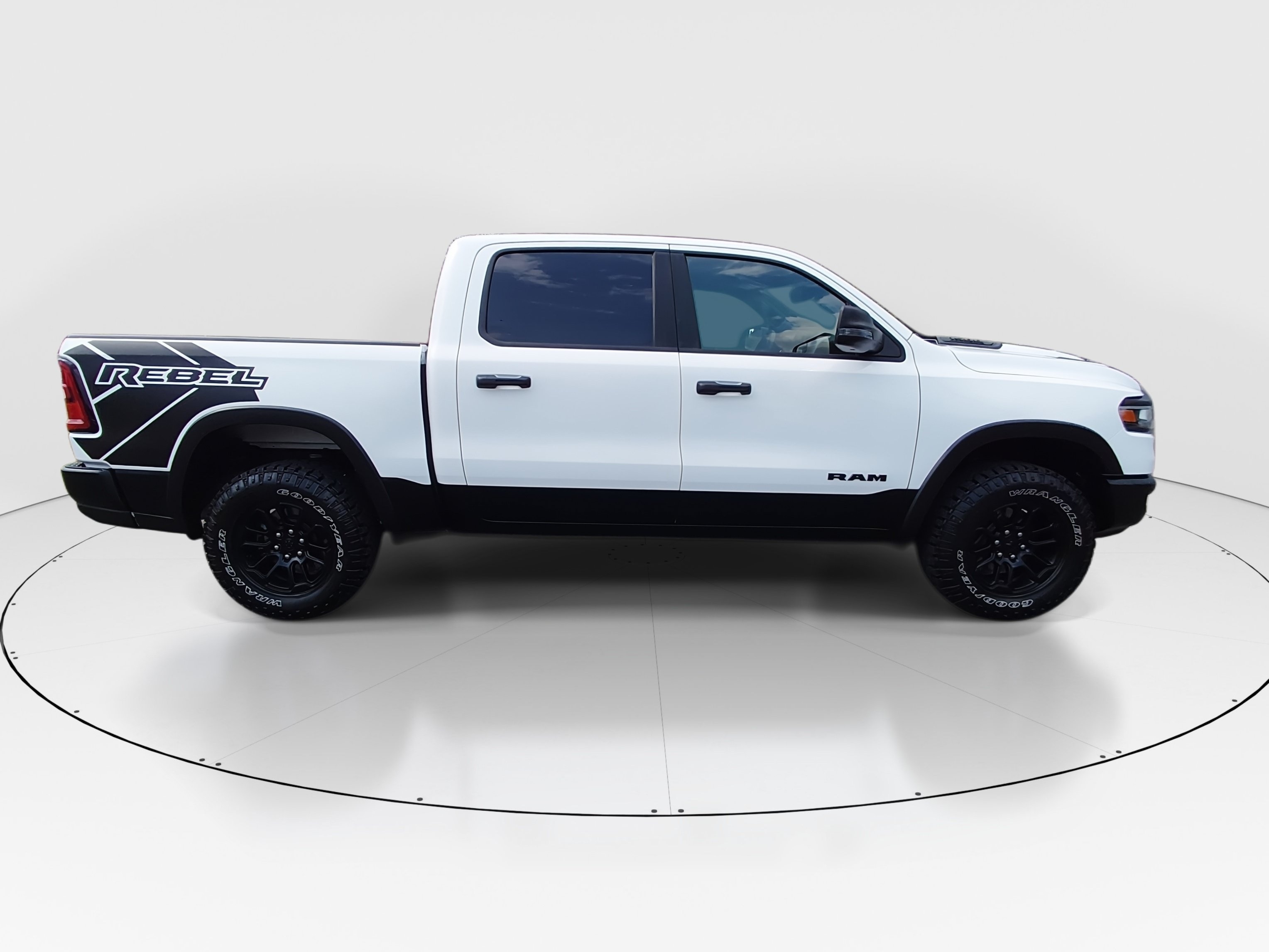 2026 RAM Ram 1500 Pickup Rebel - Photo 8
